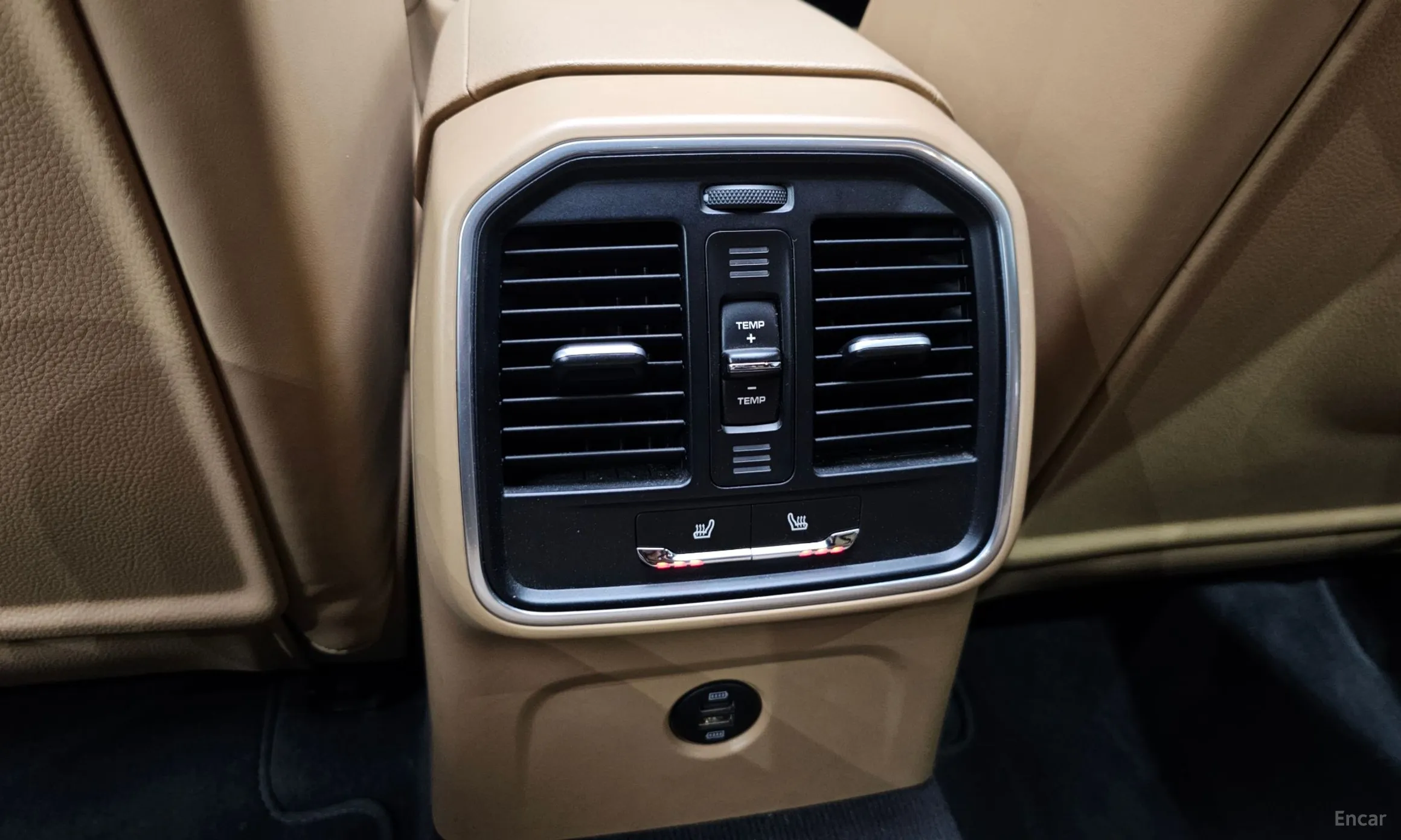 Porsche Macan превью 20
