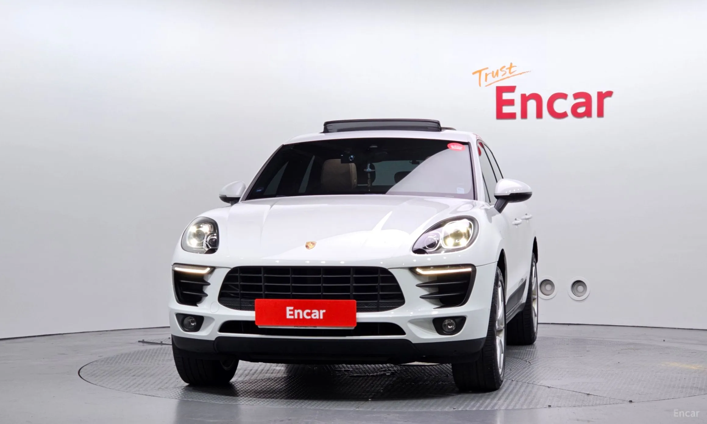 Porsche Macan превью 3