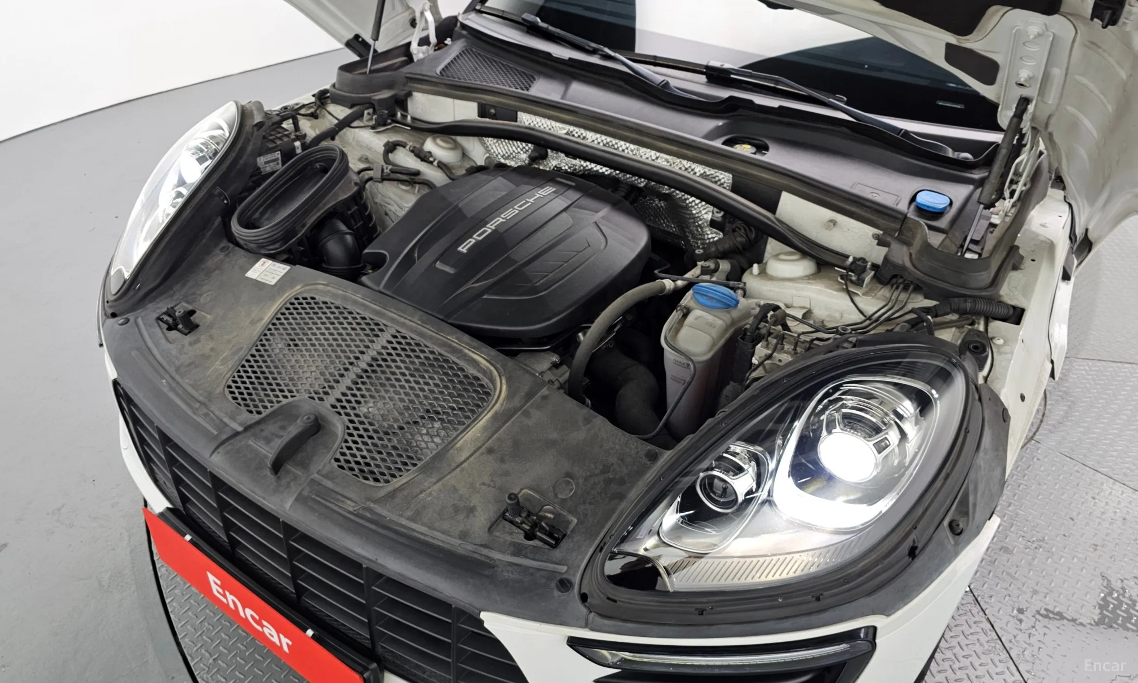 Porsche Macan превью 6