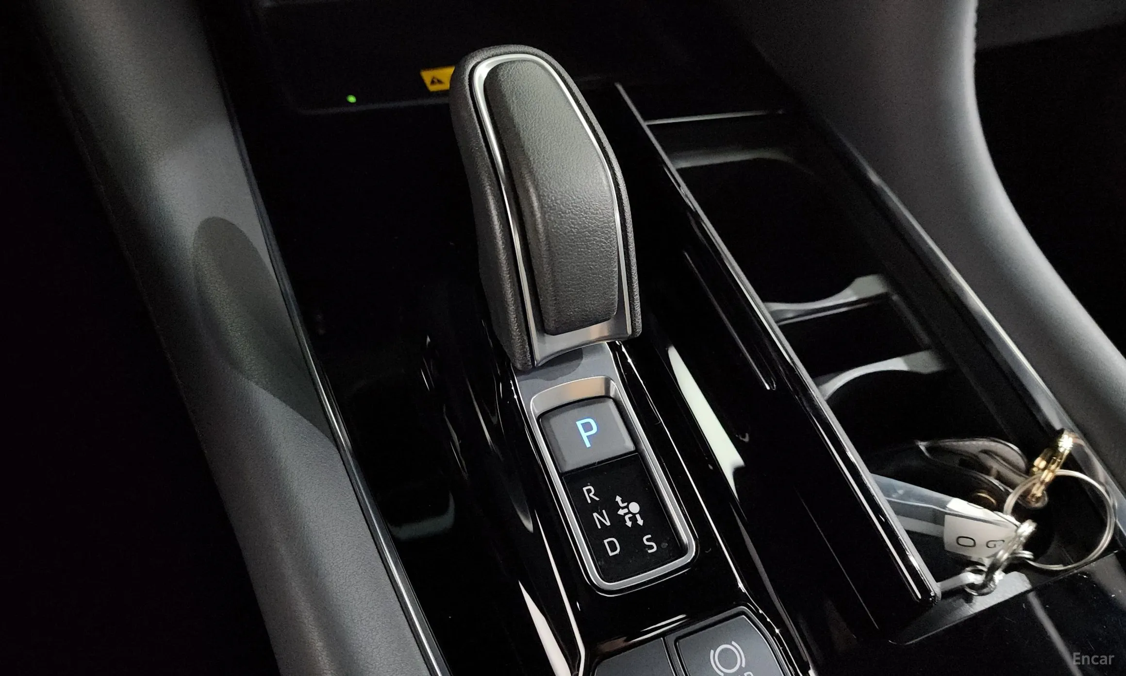 Toyota Alphard 4th Generation превью 9