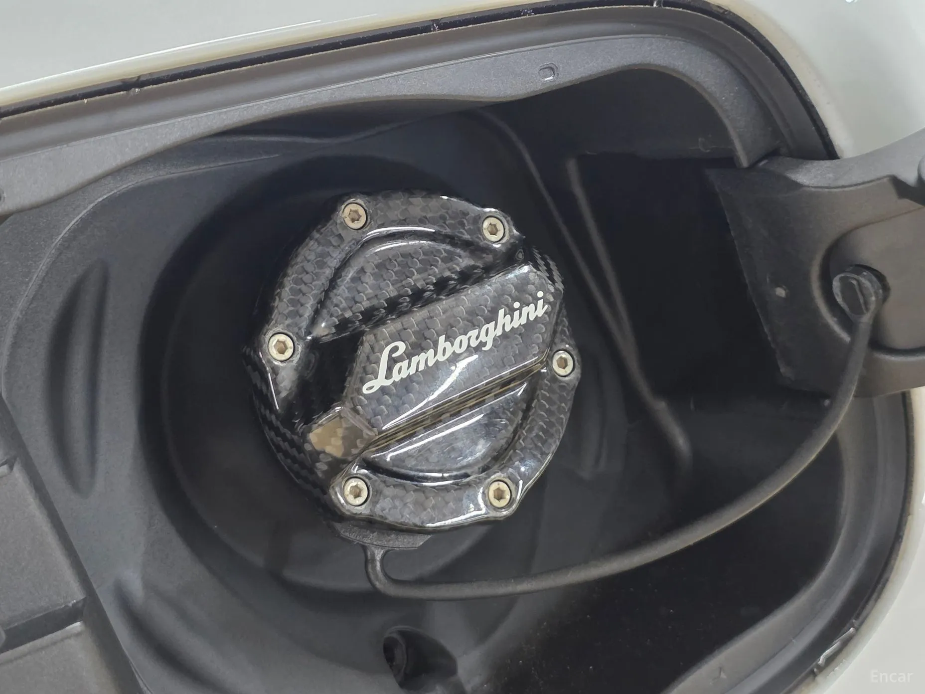 Lamborghini Urus превью 13