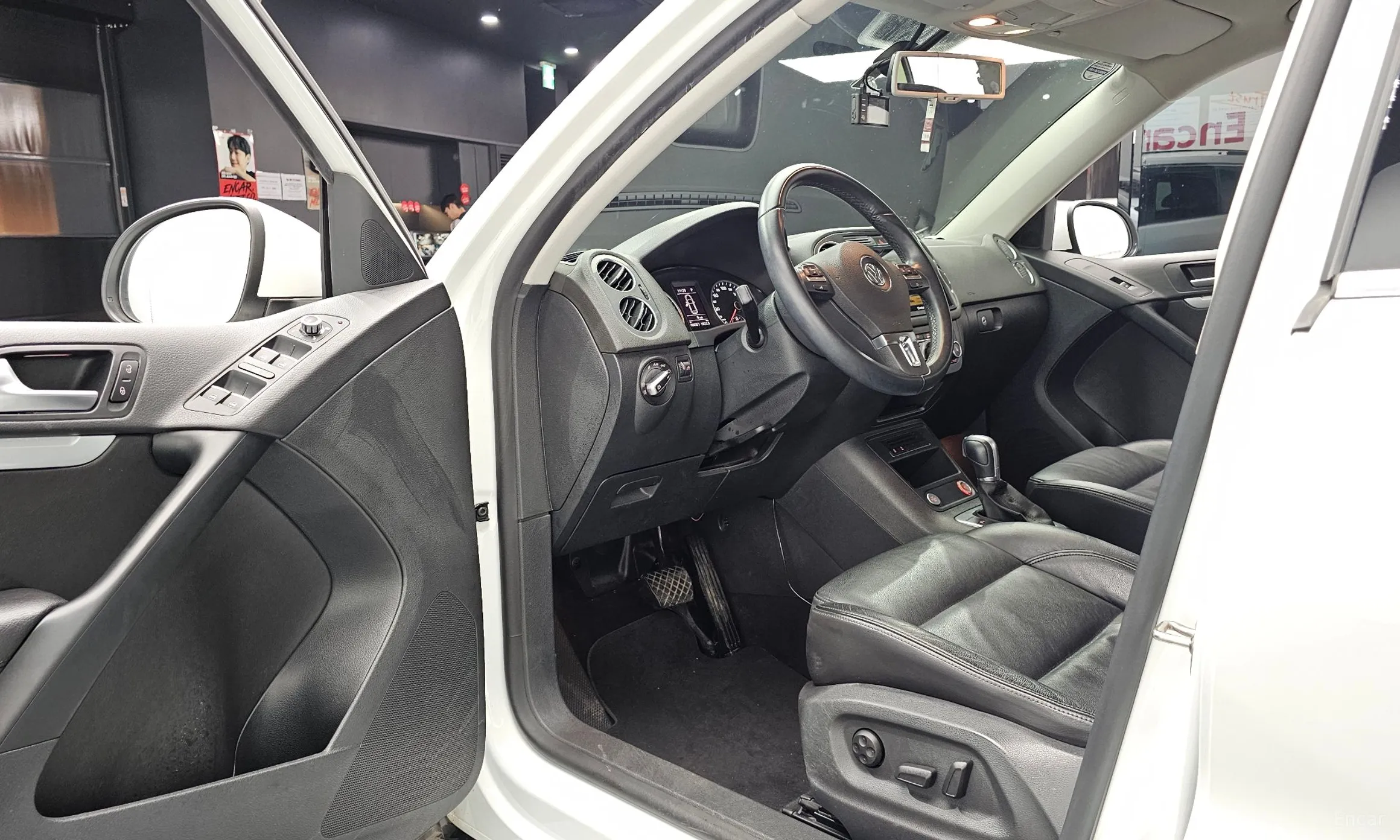 Volkswagen New Tiguan превью 10