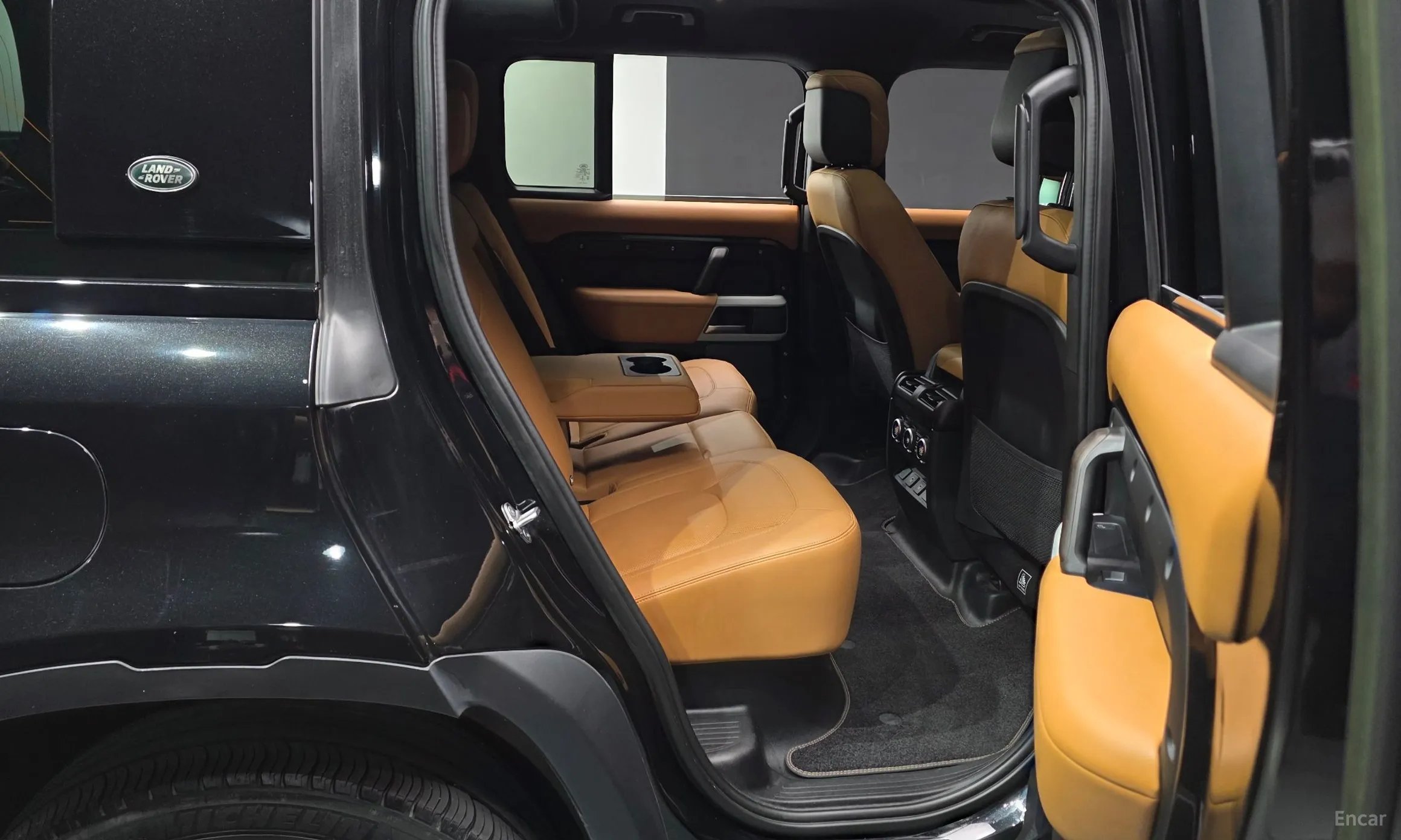 Land Rover Defender (L663) превью 11