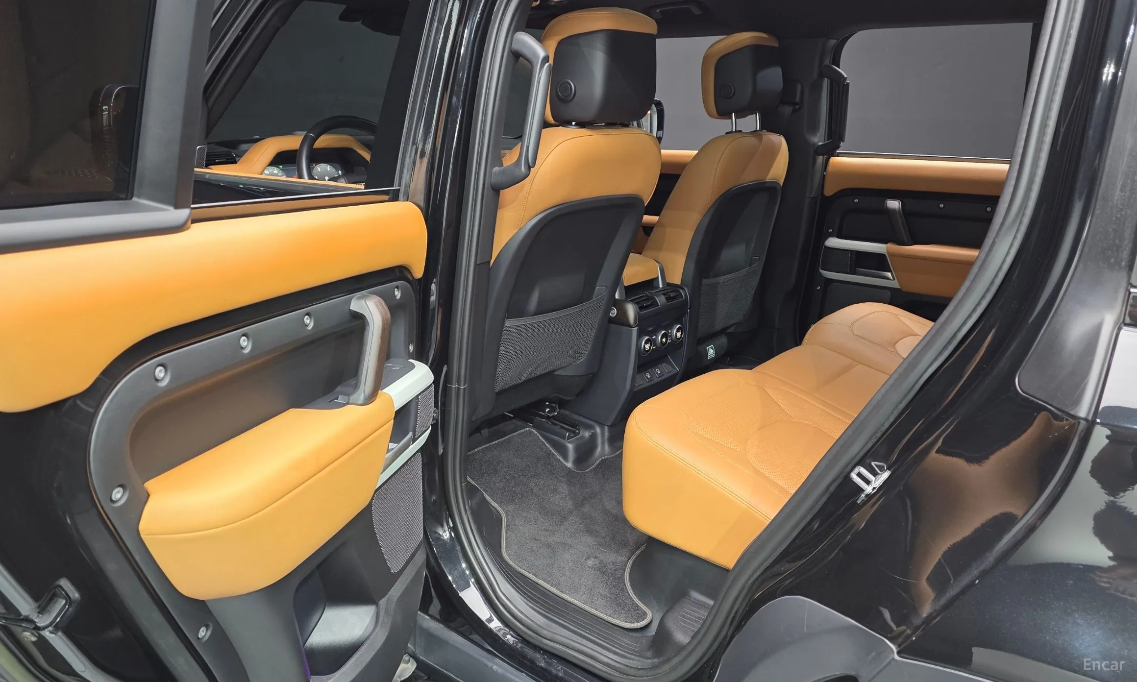 Land Rover Defender (L663) превью 12