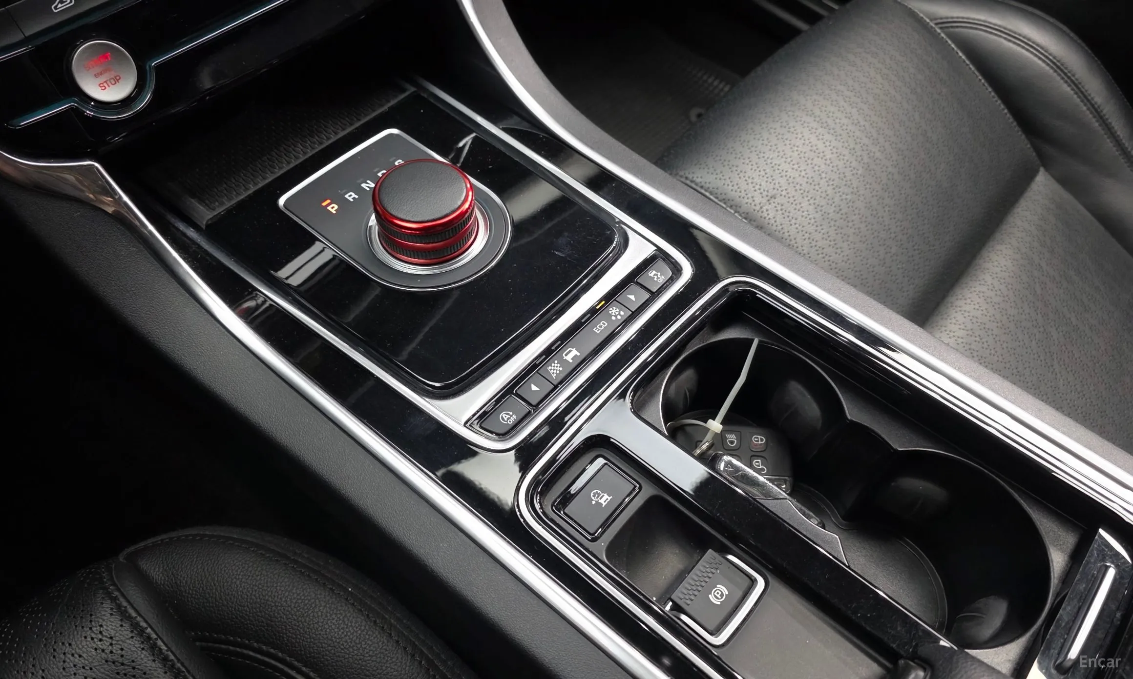 Jaguar XF (x260) превью 9