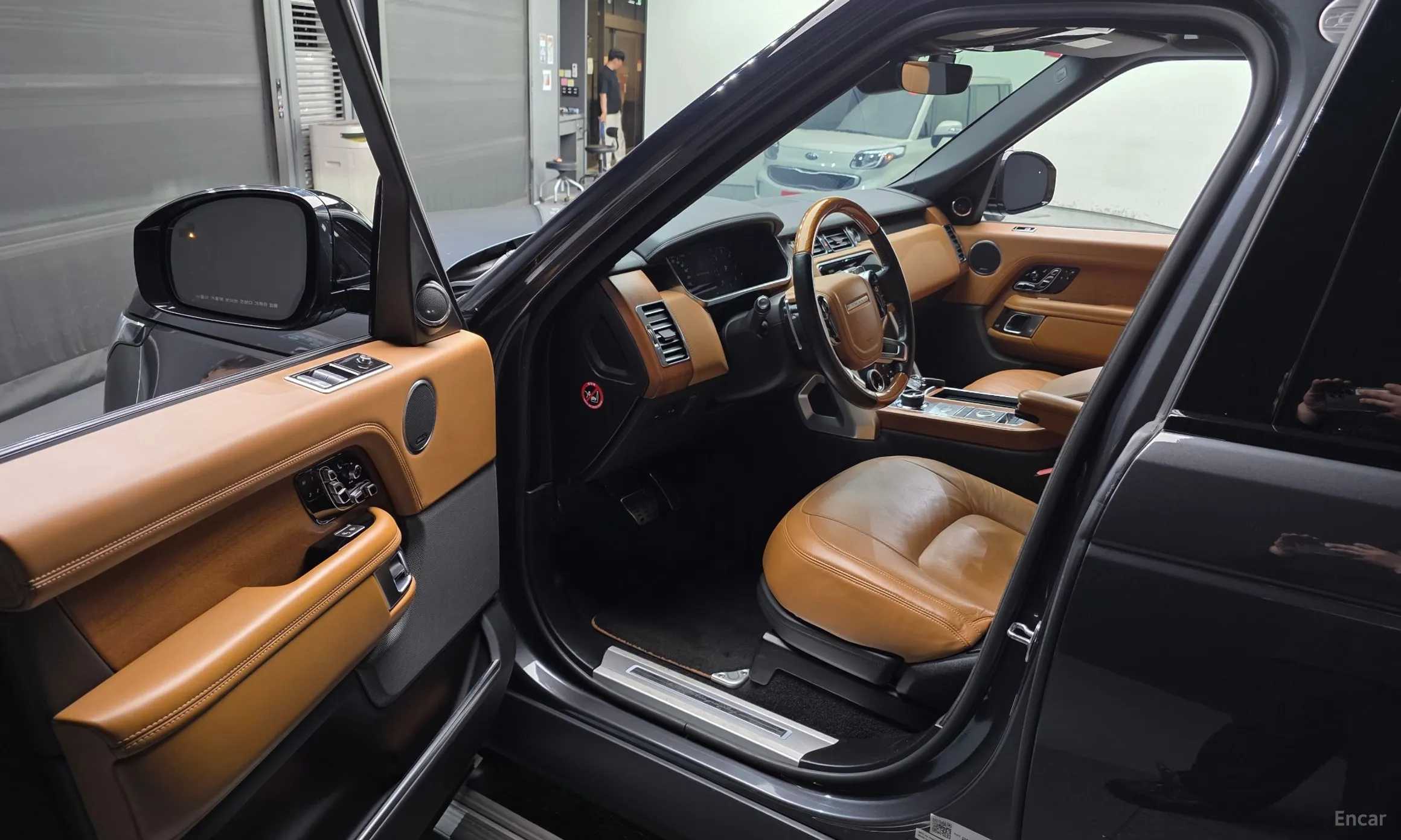 Land Rover Range Rover 4th Generation превью 10