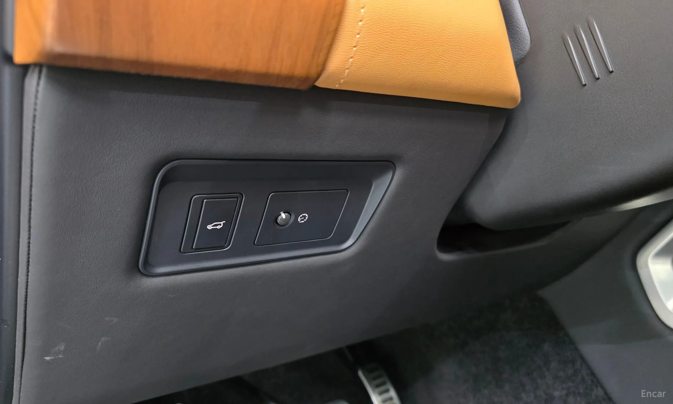 Land Rover Range Rover 4th Generation превью 14