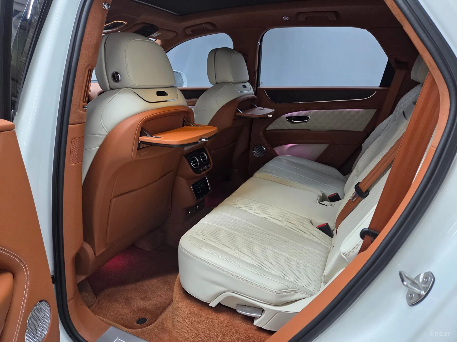 Bentley Bentayga превью 11