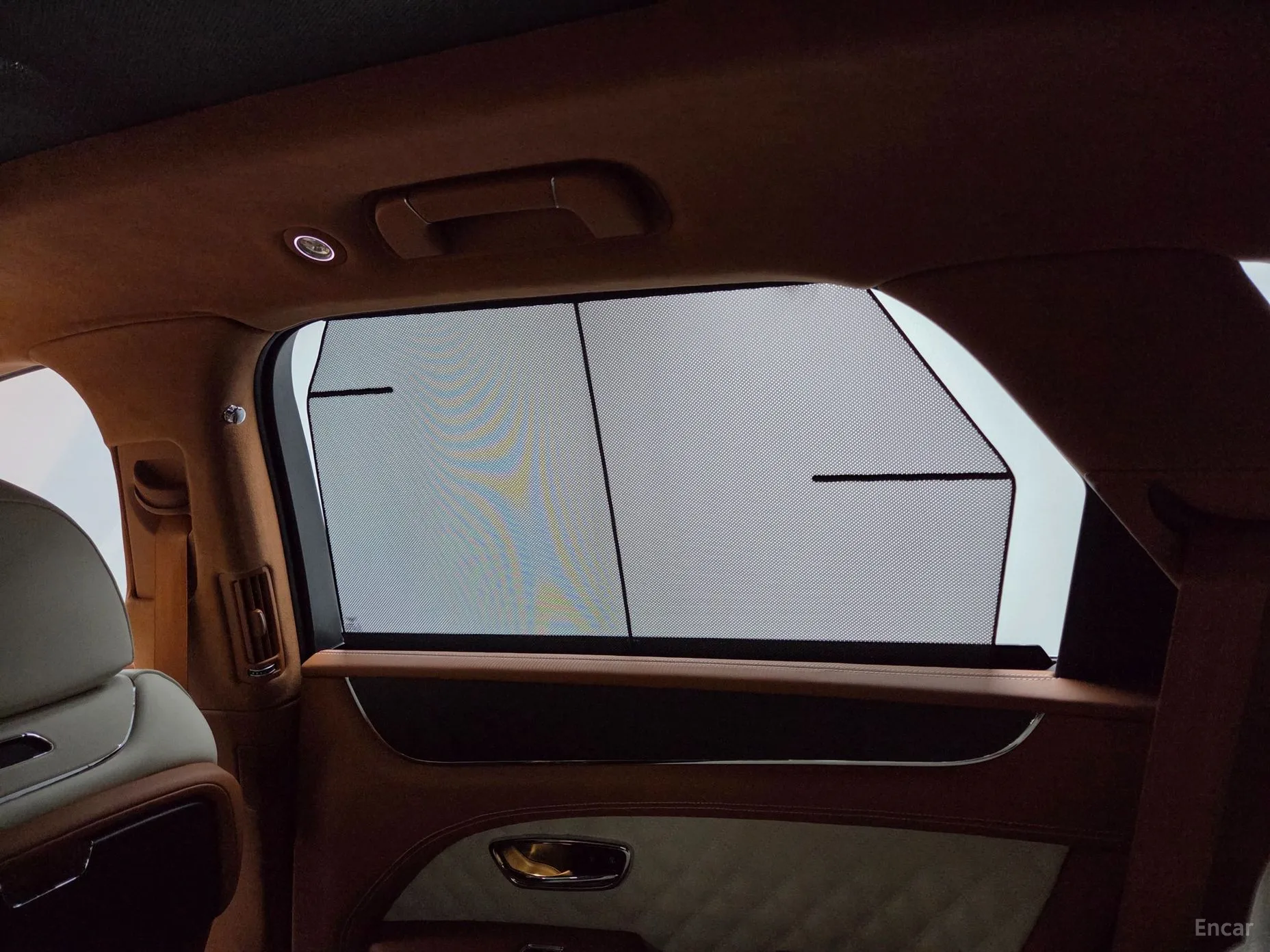 Bentley Bentayga превью 12