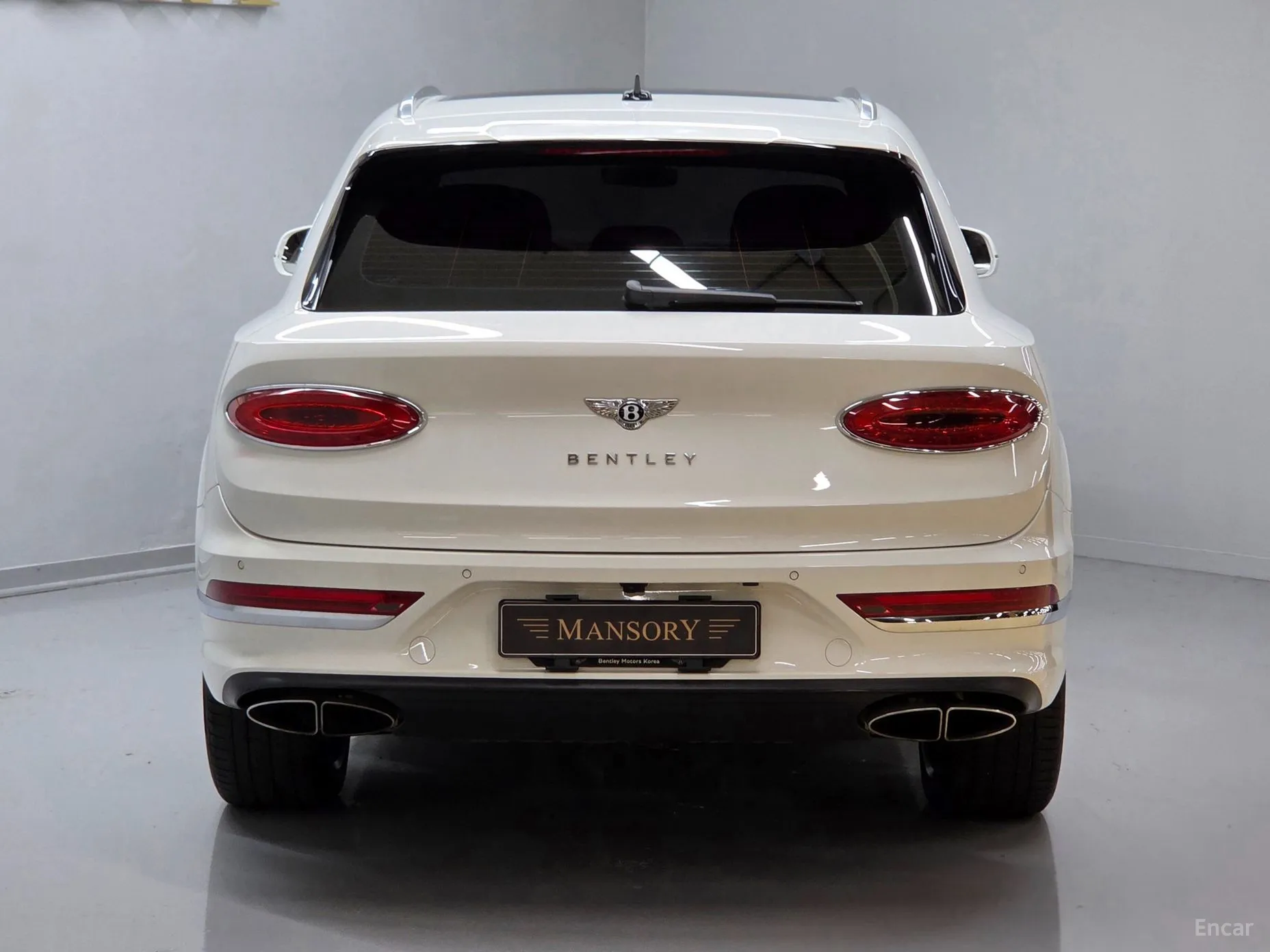 Bentley Bentayga превью 4