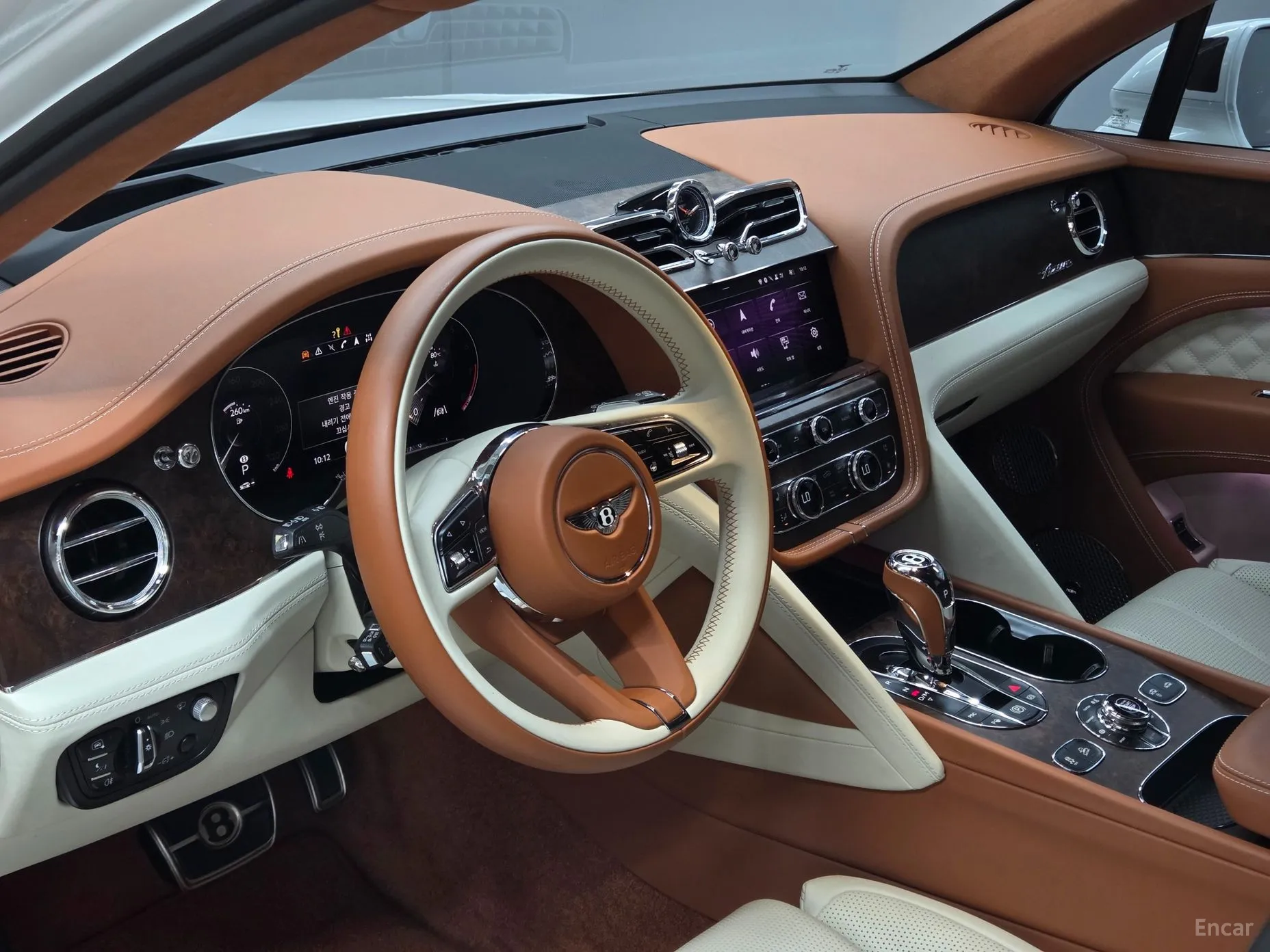 Bentley Bentayga превью 7