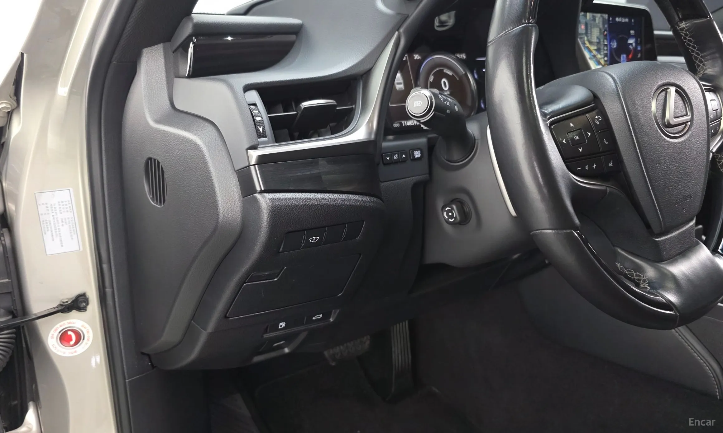 Lexus ES300h 7th Generation превью 13
