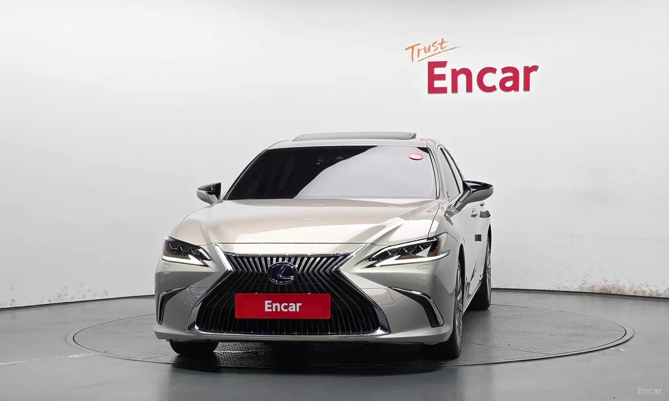 Lexus ES300h 7th Generation превью 3