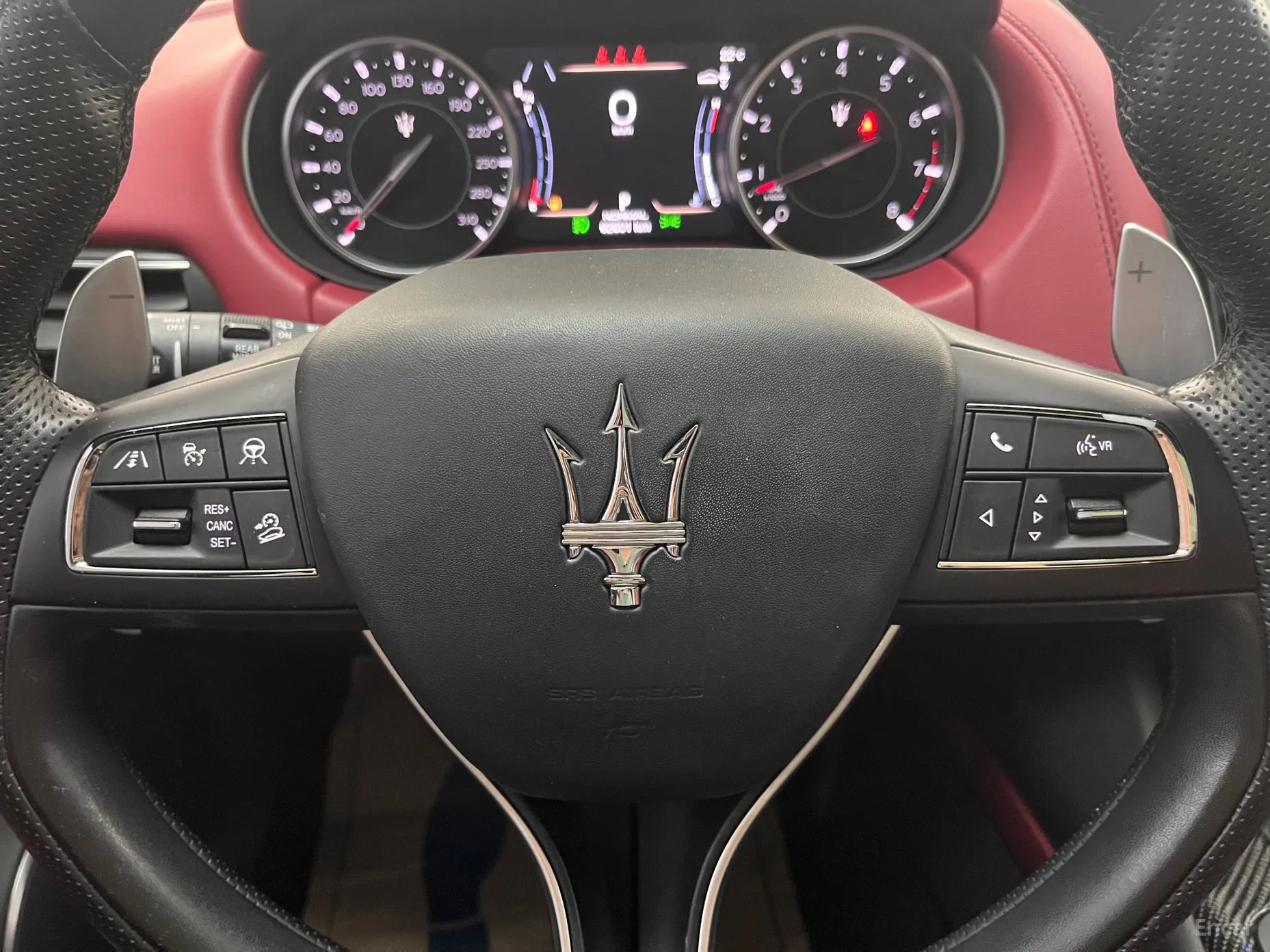 Maserati Levante превью 5