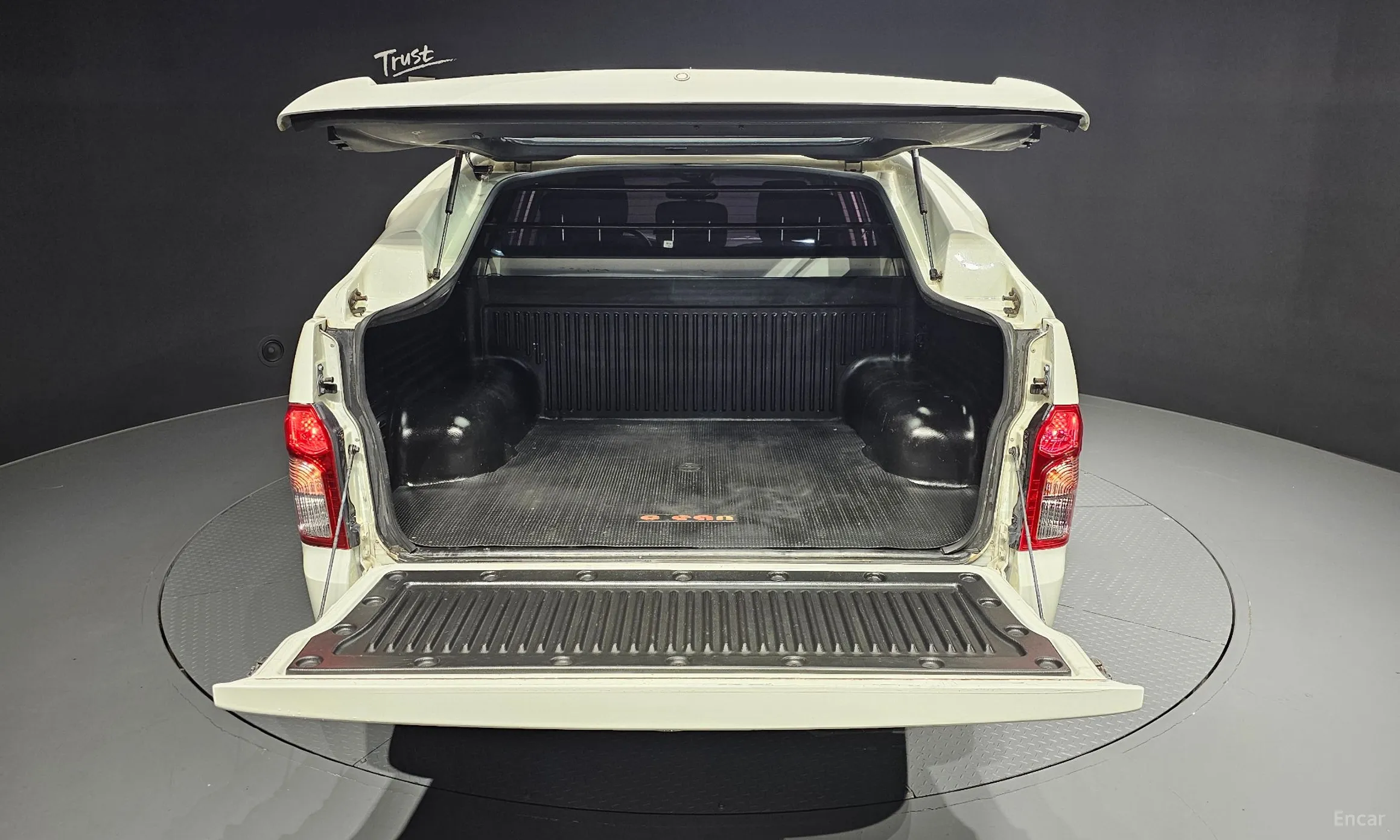 KG Mobility (SsangYong) Korando Sports превью 20