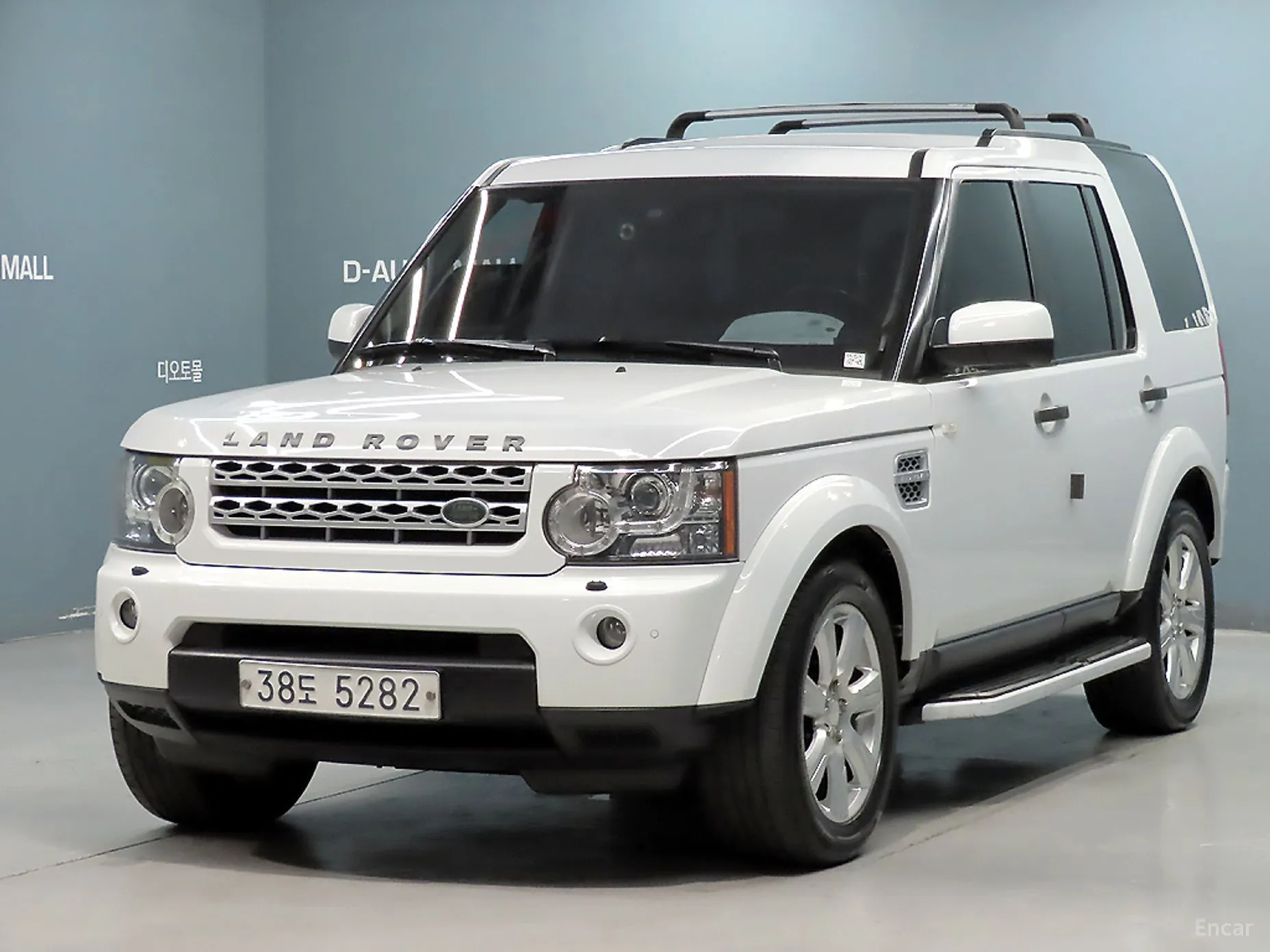 Land Rover Discovery 4