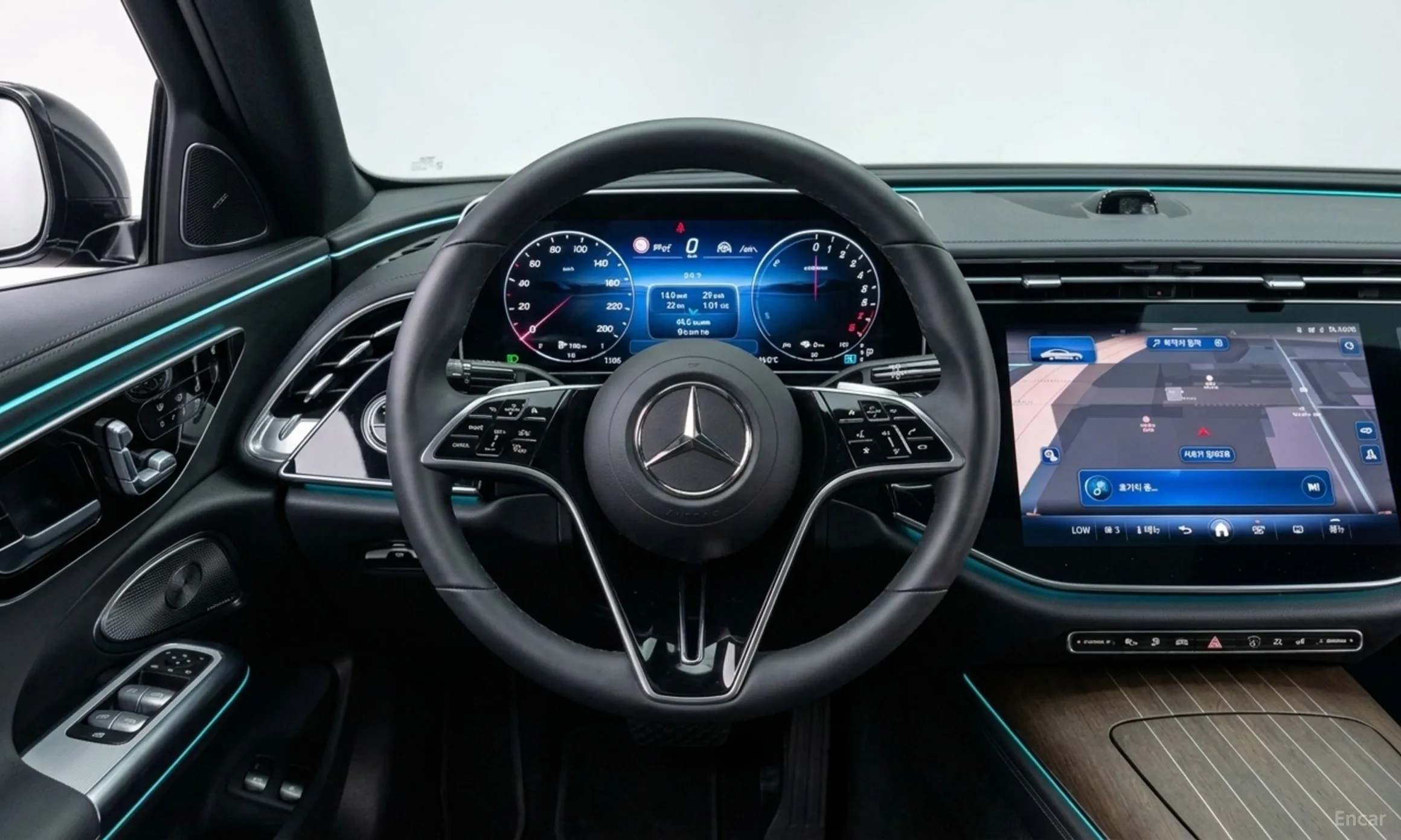 Mercedes Benz E-Class W214 превью 10
