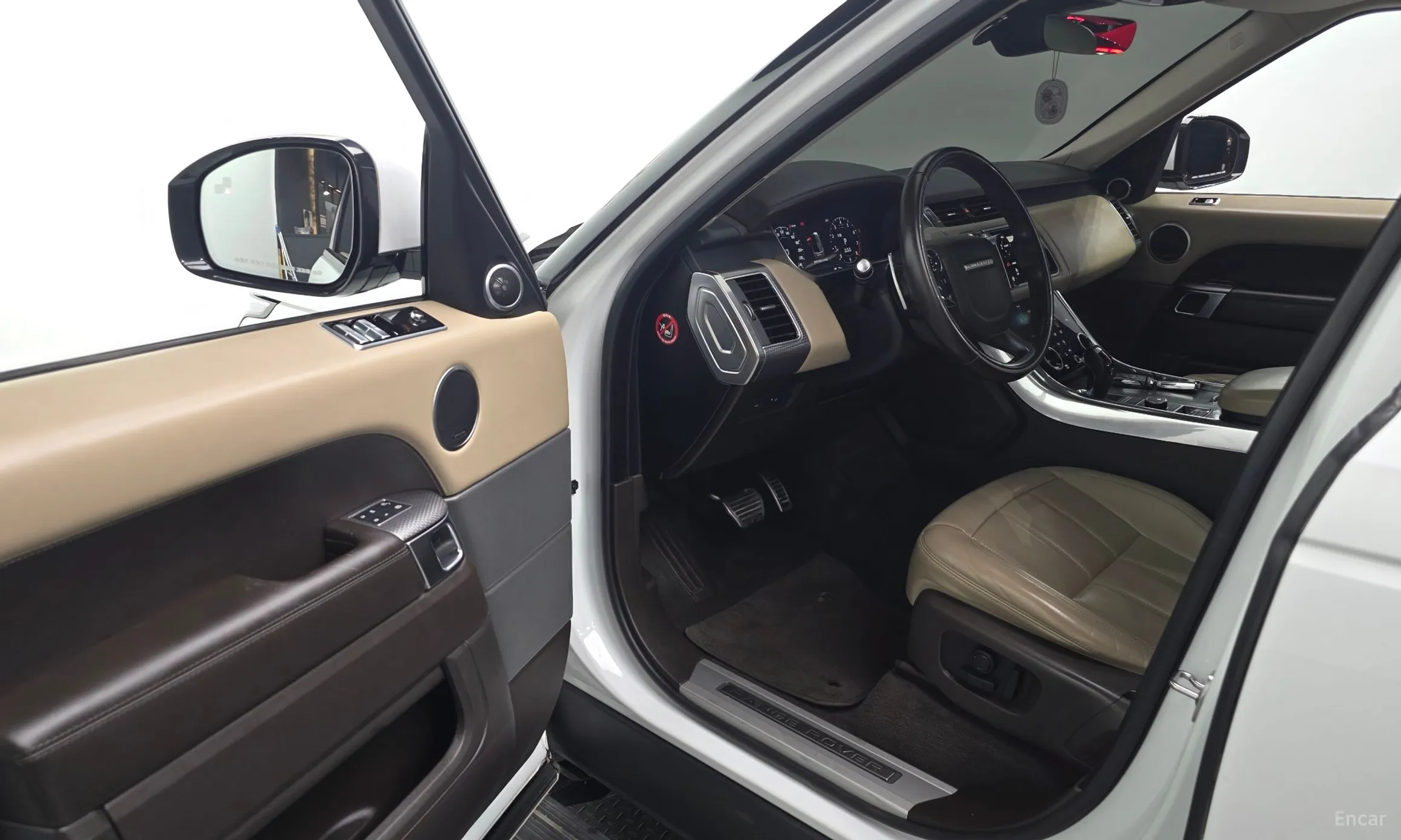 Land Rover Range Rover Sport 2nd Generation превью 11