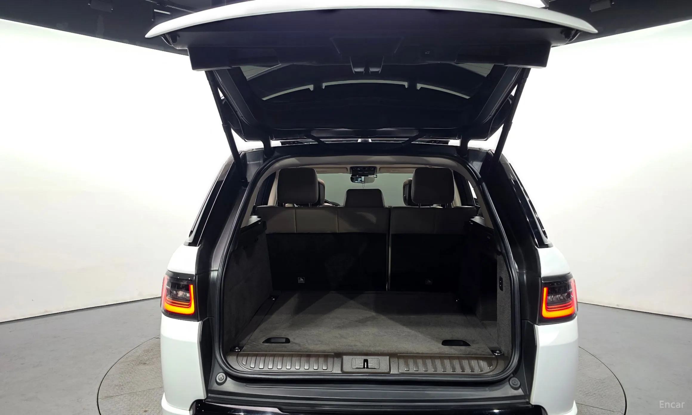 Land Rover Range Rover Sport 2nd Generation превью 20