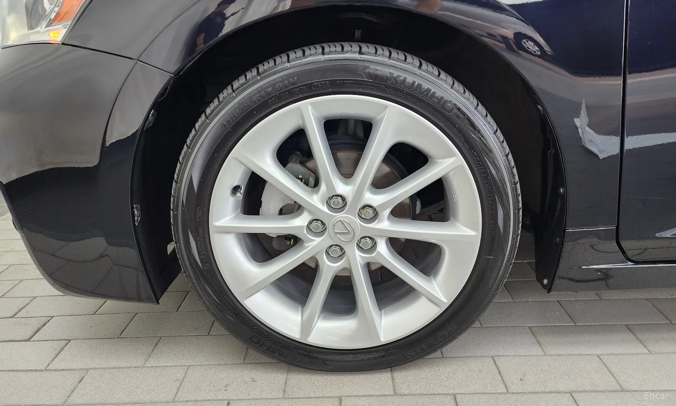 Lexus CT200h превью 5