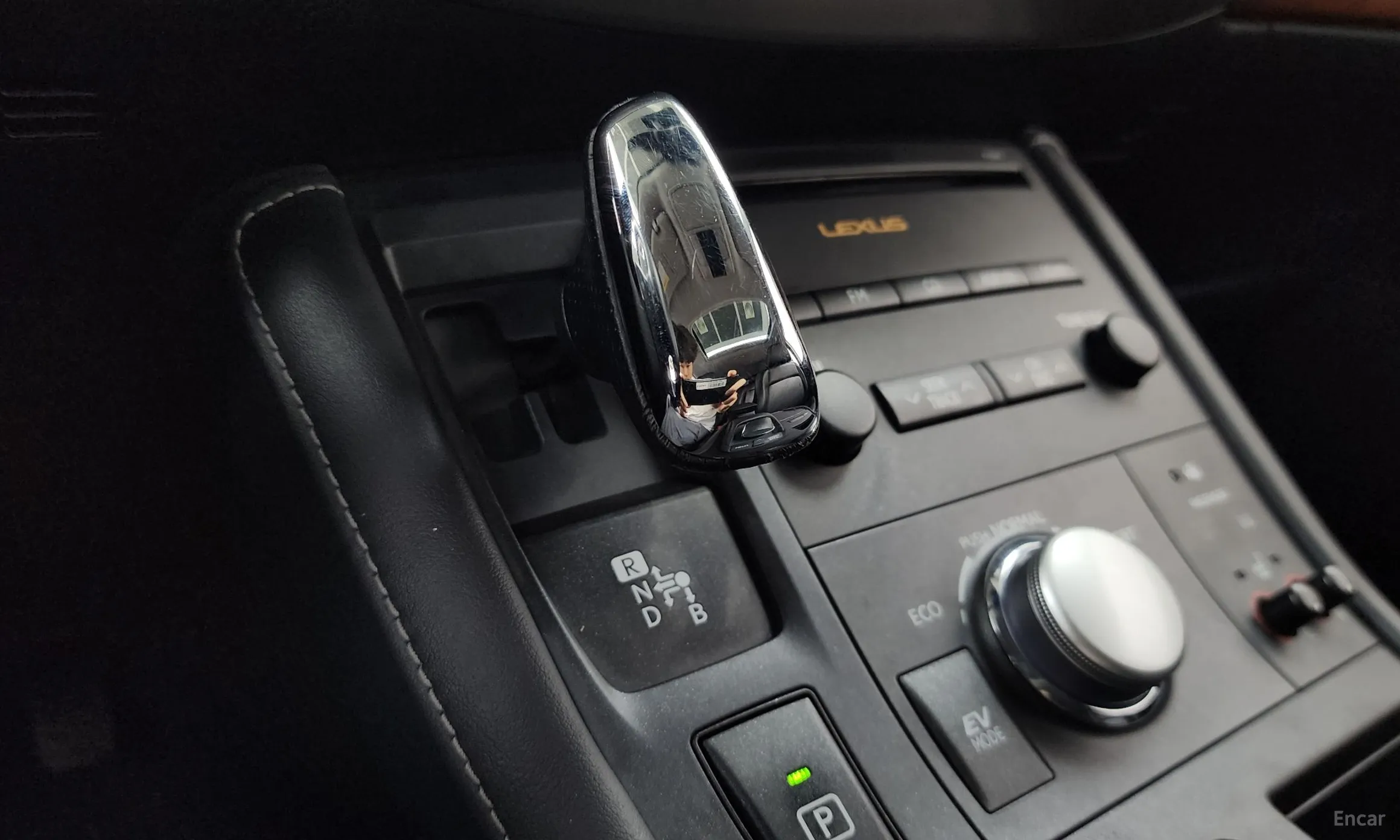 Lexus CT200h превью 9