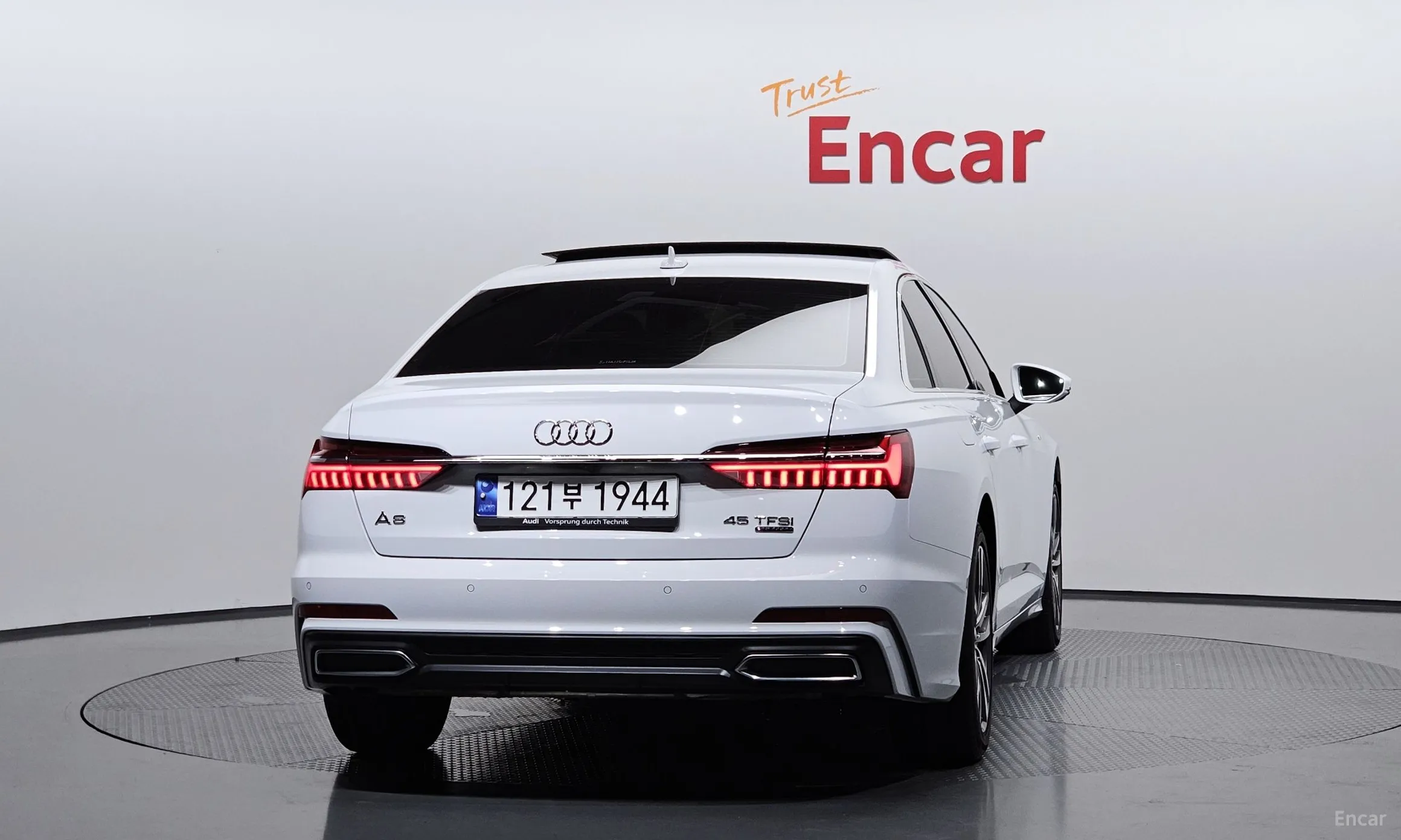 Audi A6 (C8) превью 4