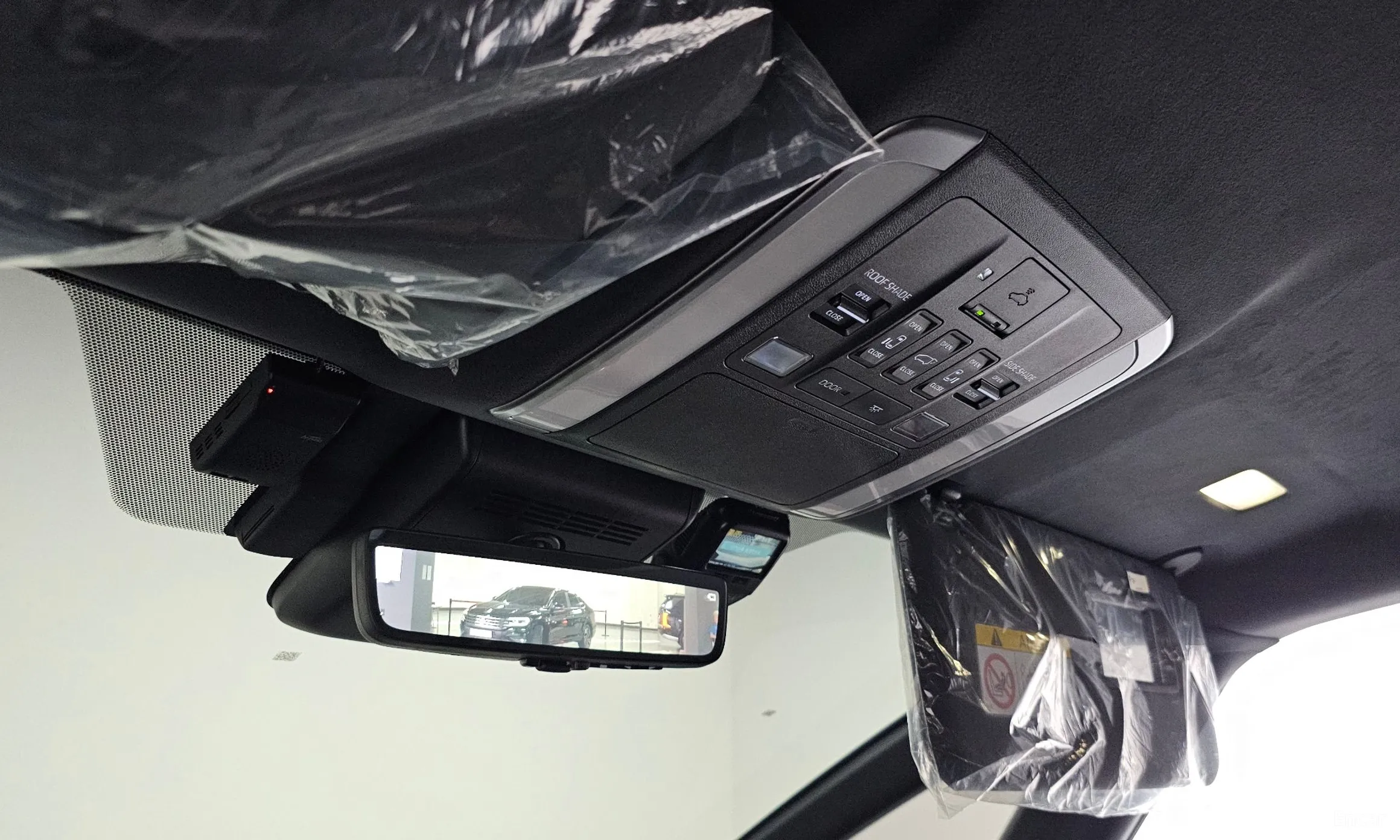 Toyota Alphard 4th Generation превью 17