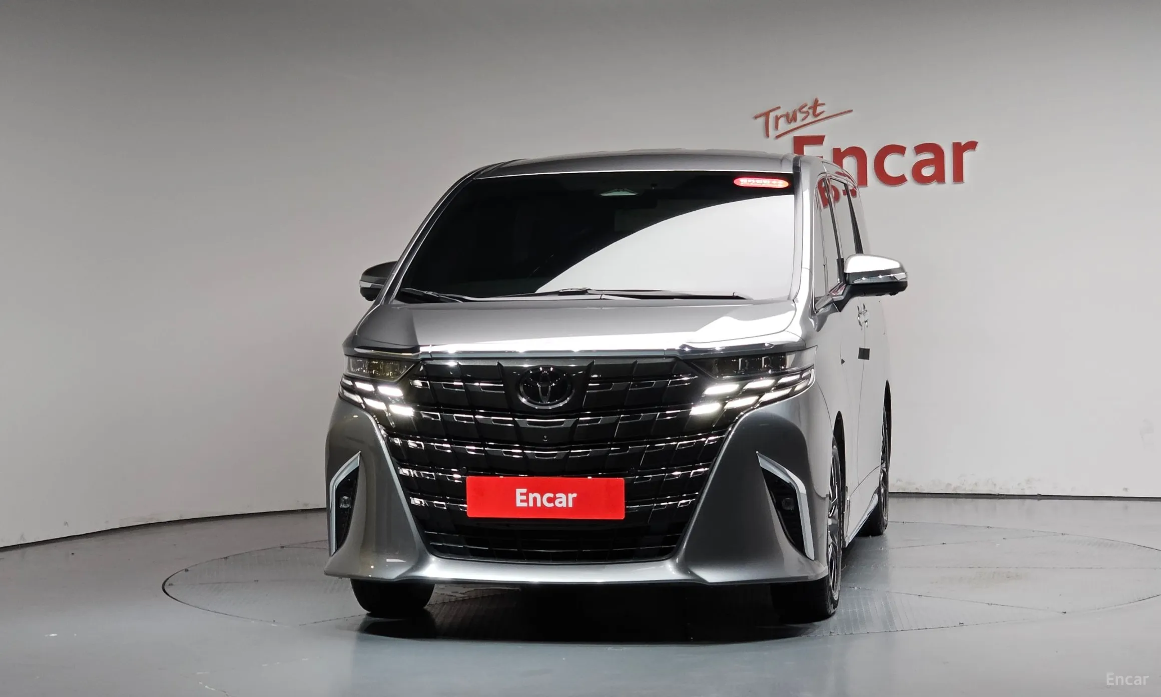 Toyota Alphard 4th Generation превью 3