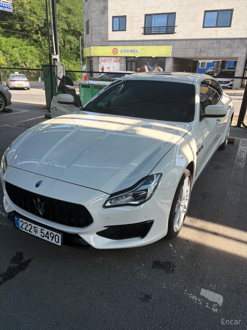 Maserati Quattroporte превью 2