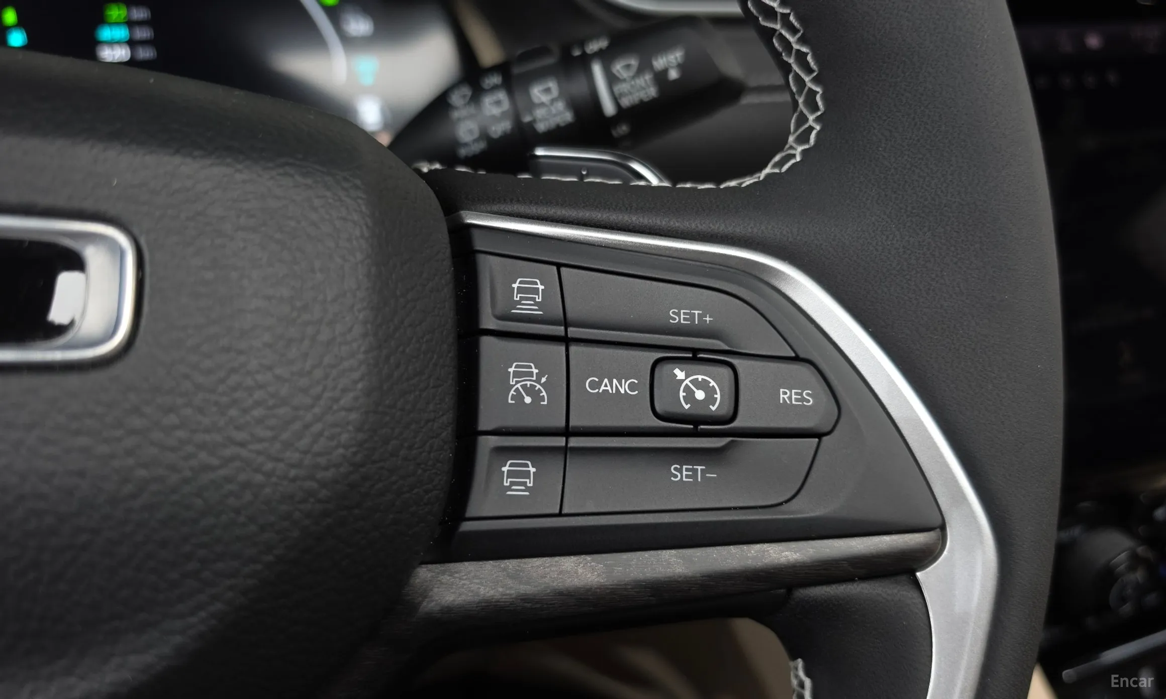 Jeep Grand Cherokee (WL) превью 17