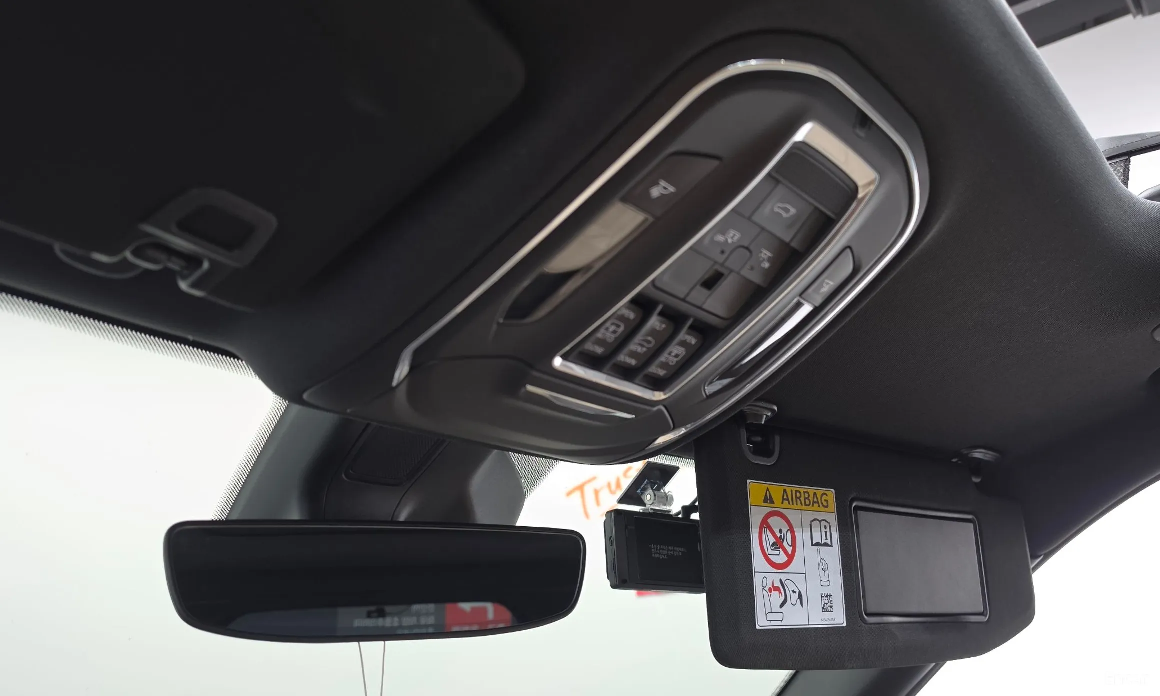 Jeep Grand Cherokee (WL) превью 20