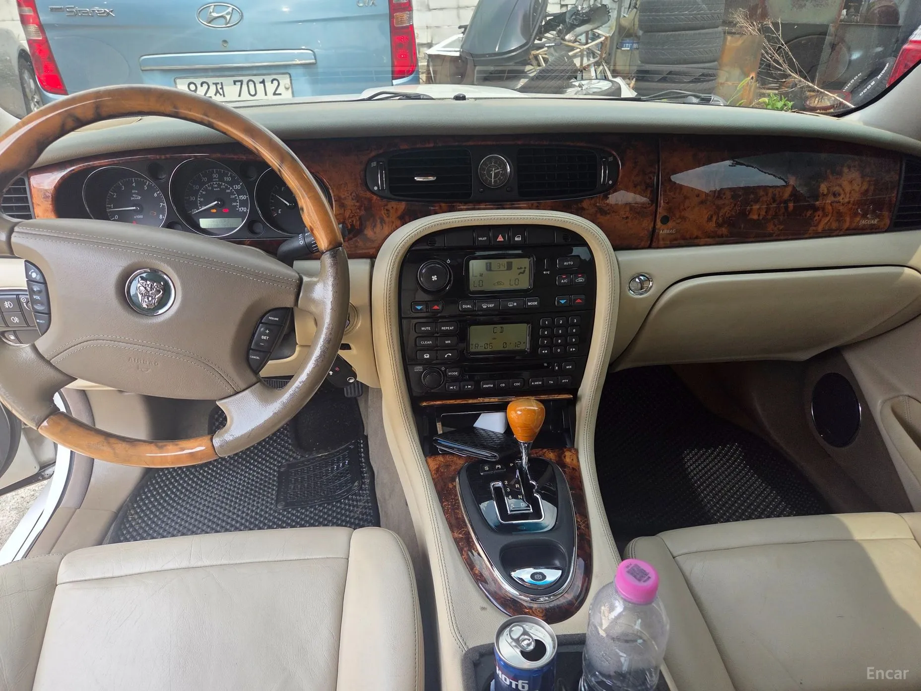 Jaguar XJ-8 превью 5