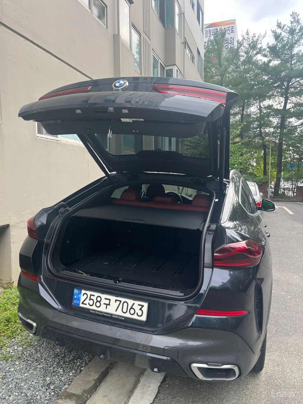 BMW X6 (G06) превью 9