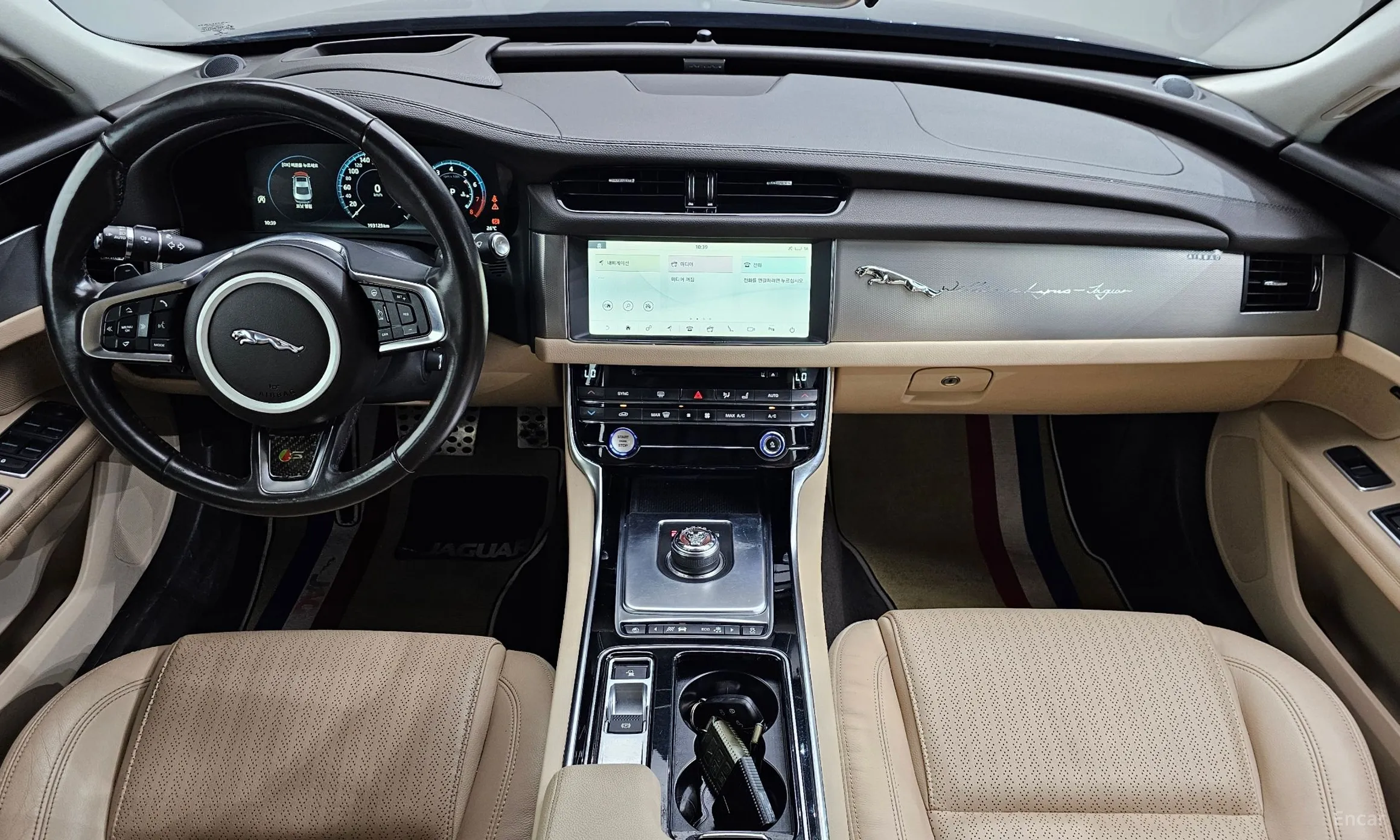Jaguar XF (x260) превью 7