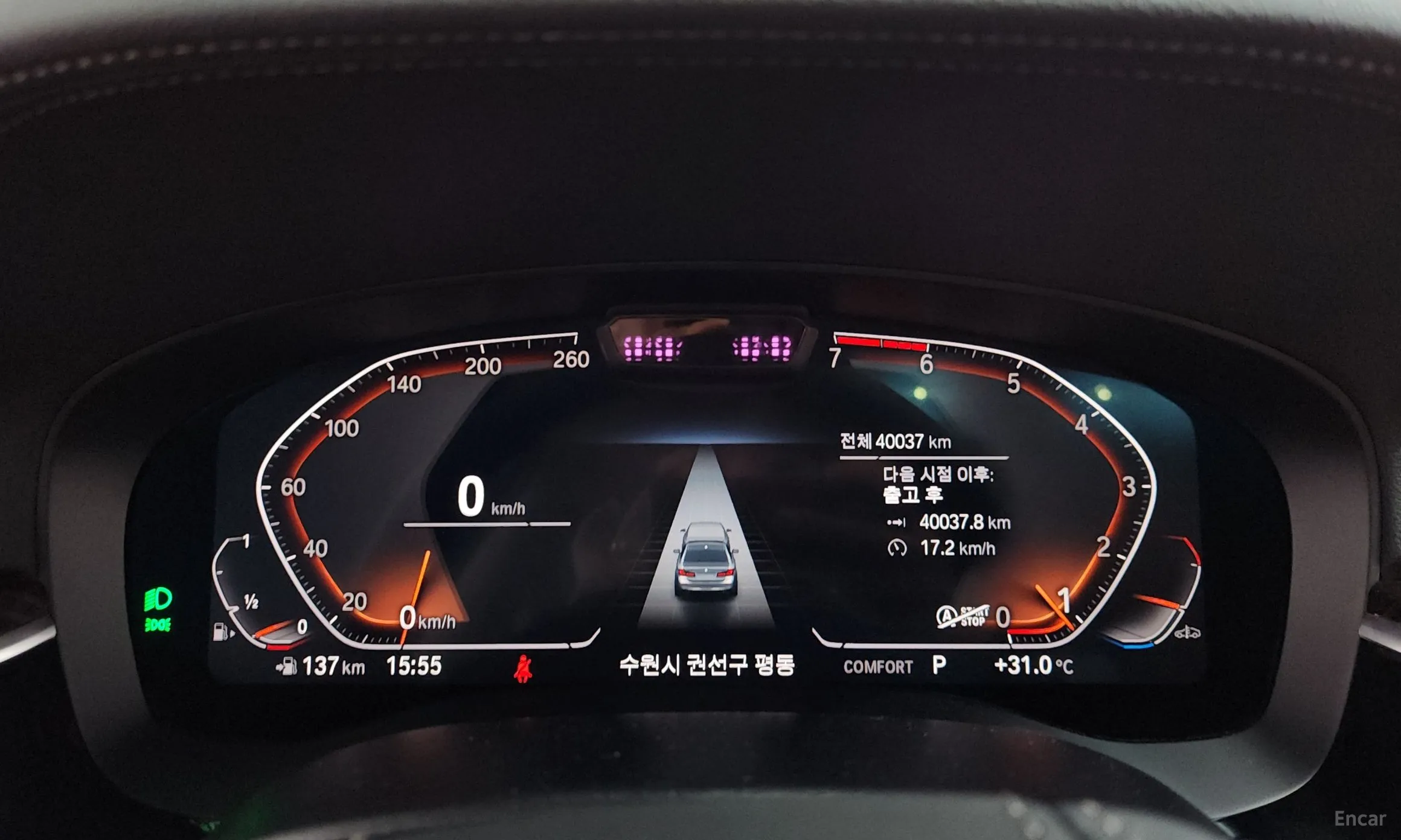 BMW 5 Series (G30) превью 8