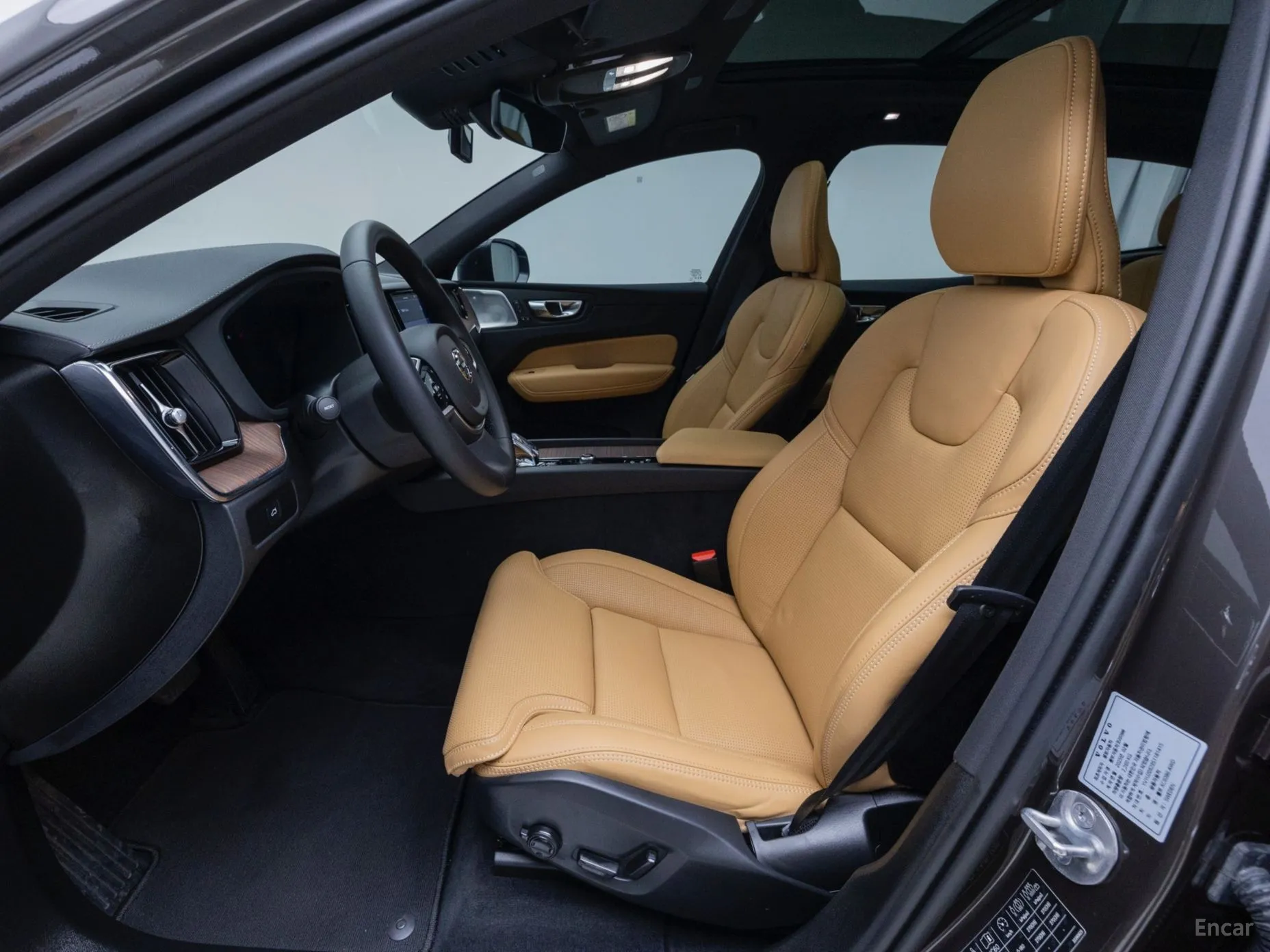 Volvo XC60 Gen 2 превью 10