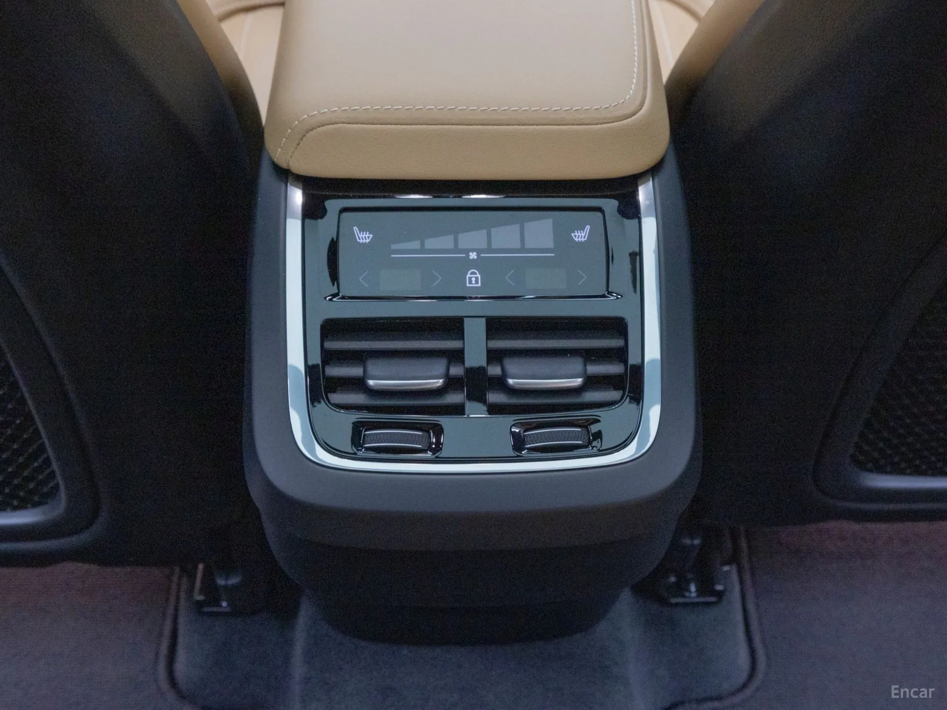 Volvo XC60 Gen 2 превью 18