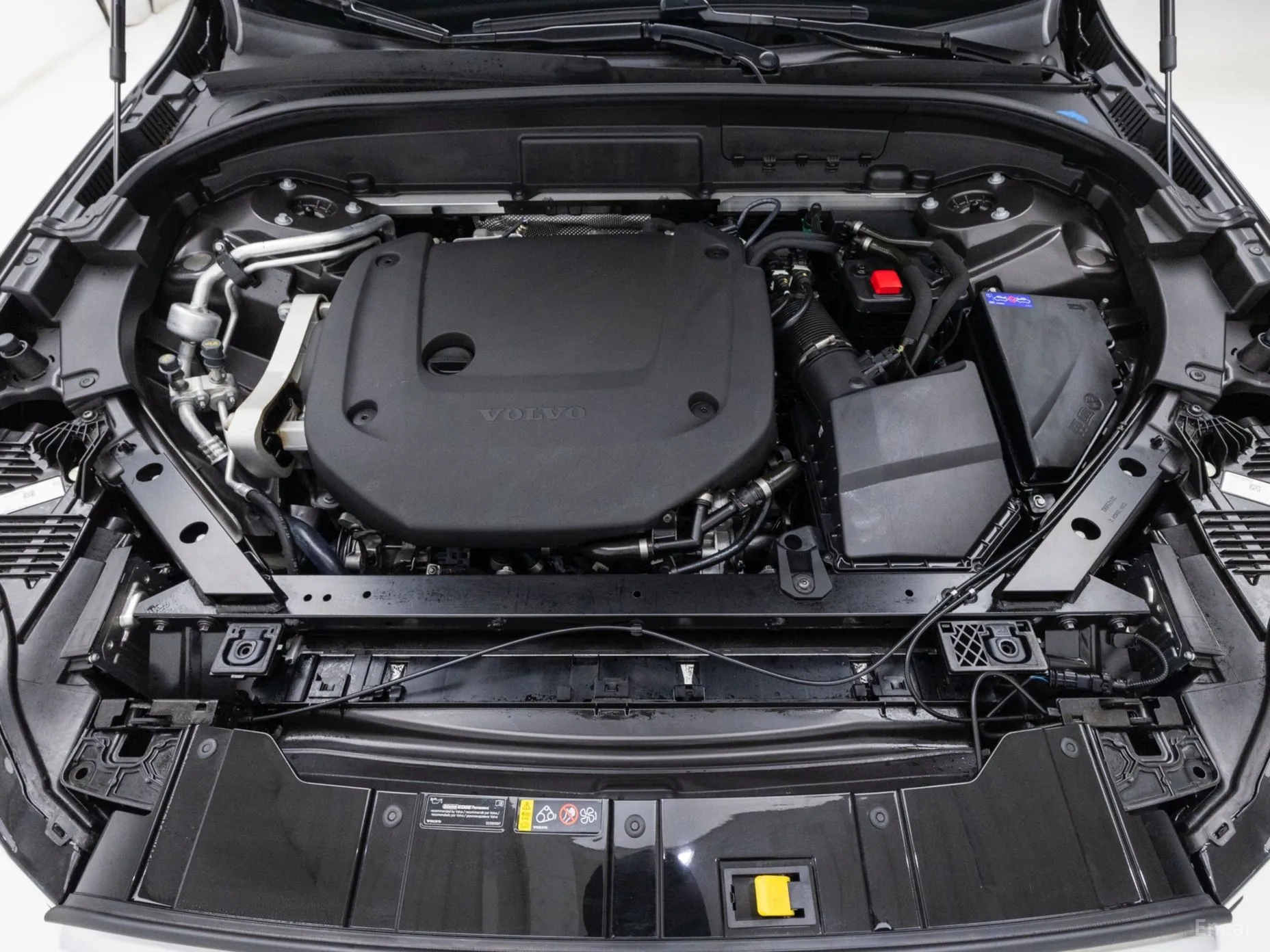 Volvo XC60 Gen 2 превью 7