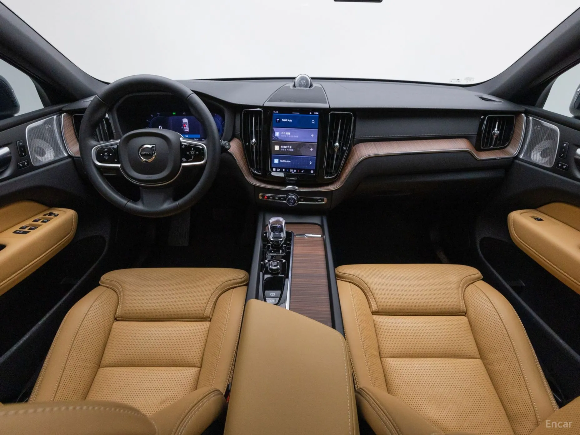Volvo XC60 Gen 2 превью 8
