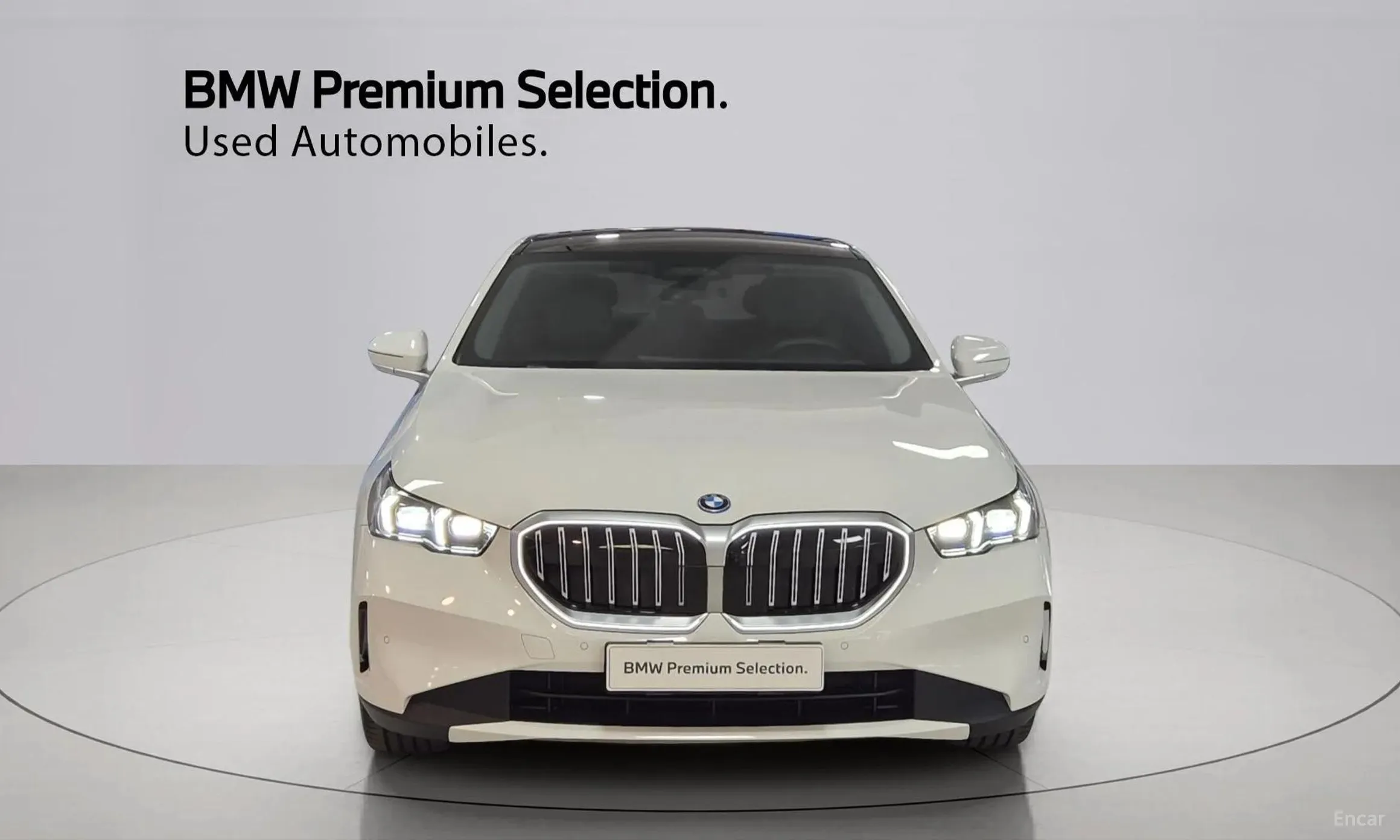 BMW 5 Series (G60) превью 3