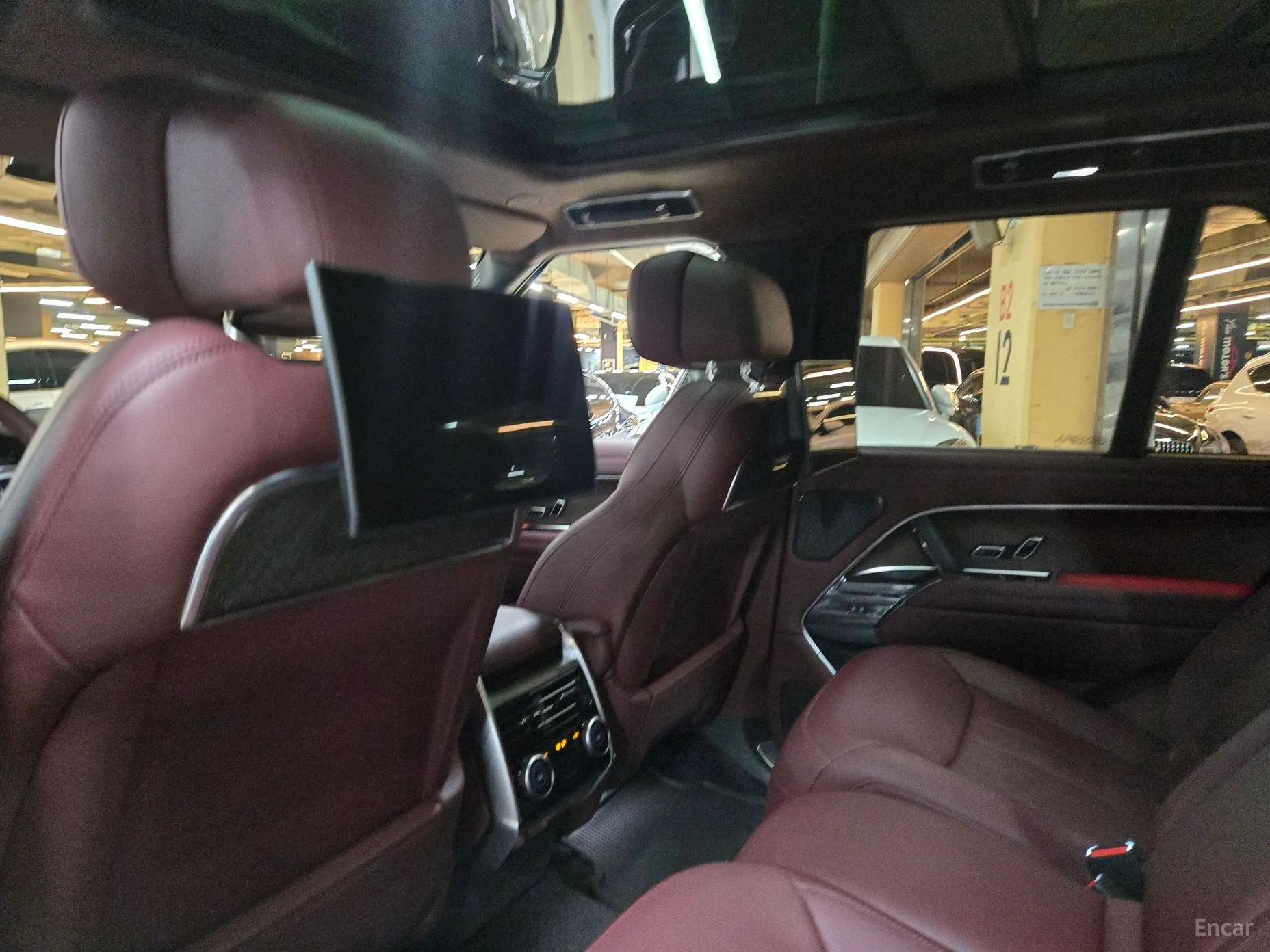 Land Rover Range Rover 5th Generation превью 12