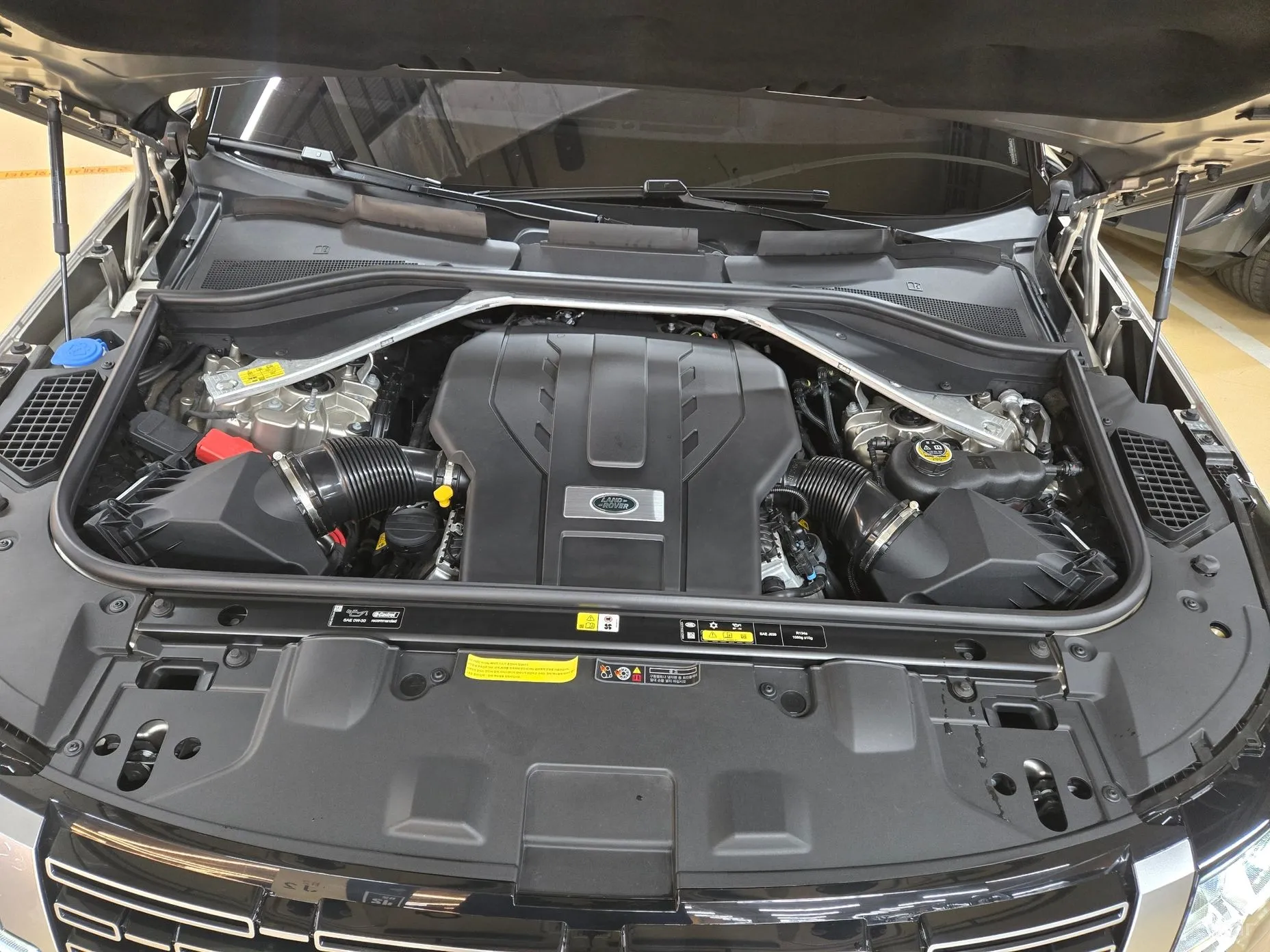 Land Rover Range Rover 5th Generation превью 3
