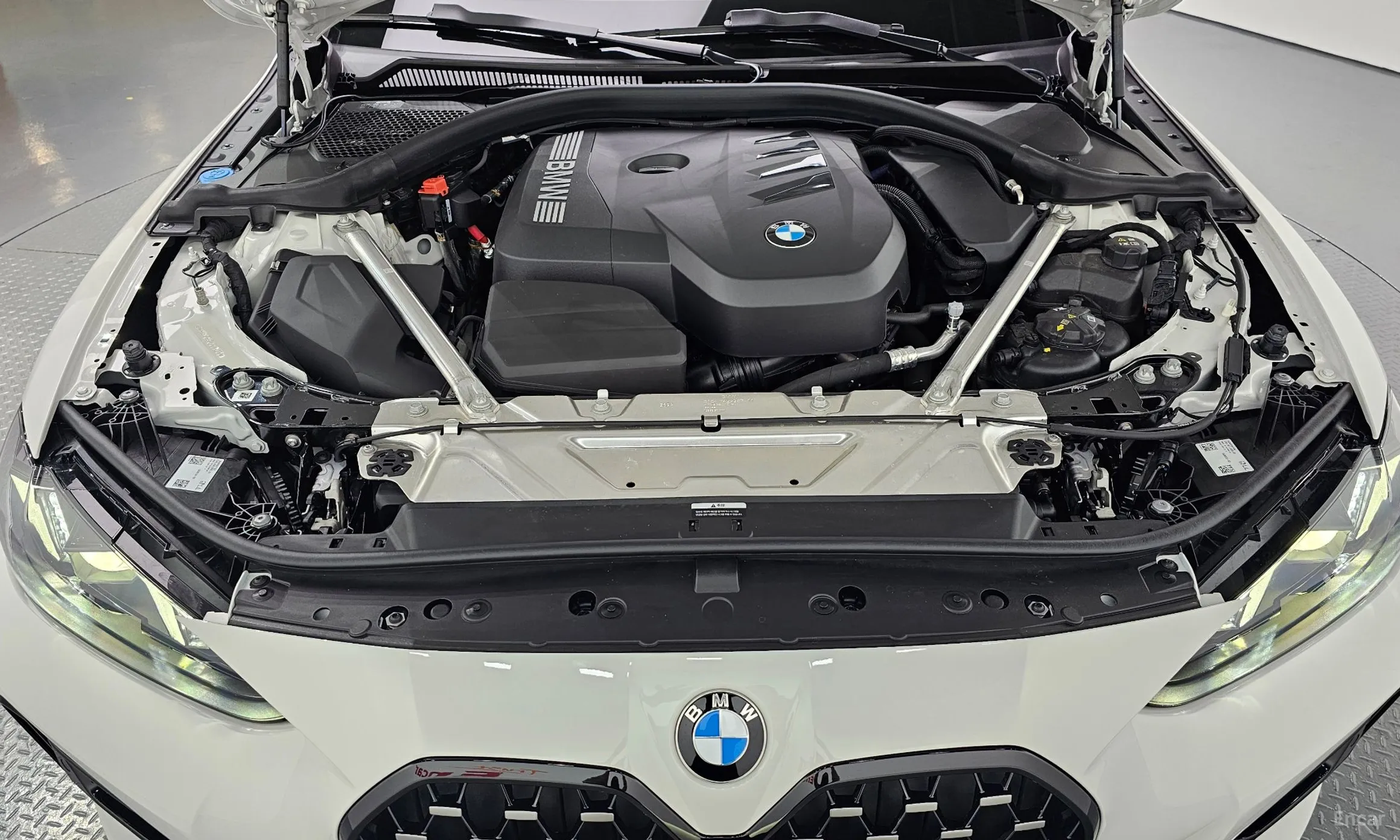 BMW Series 4 (G22) превью 6