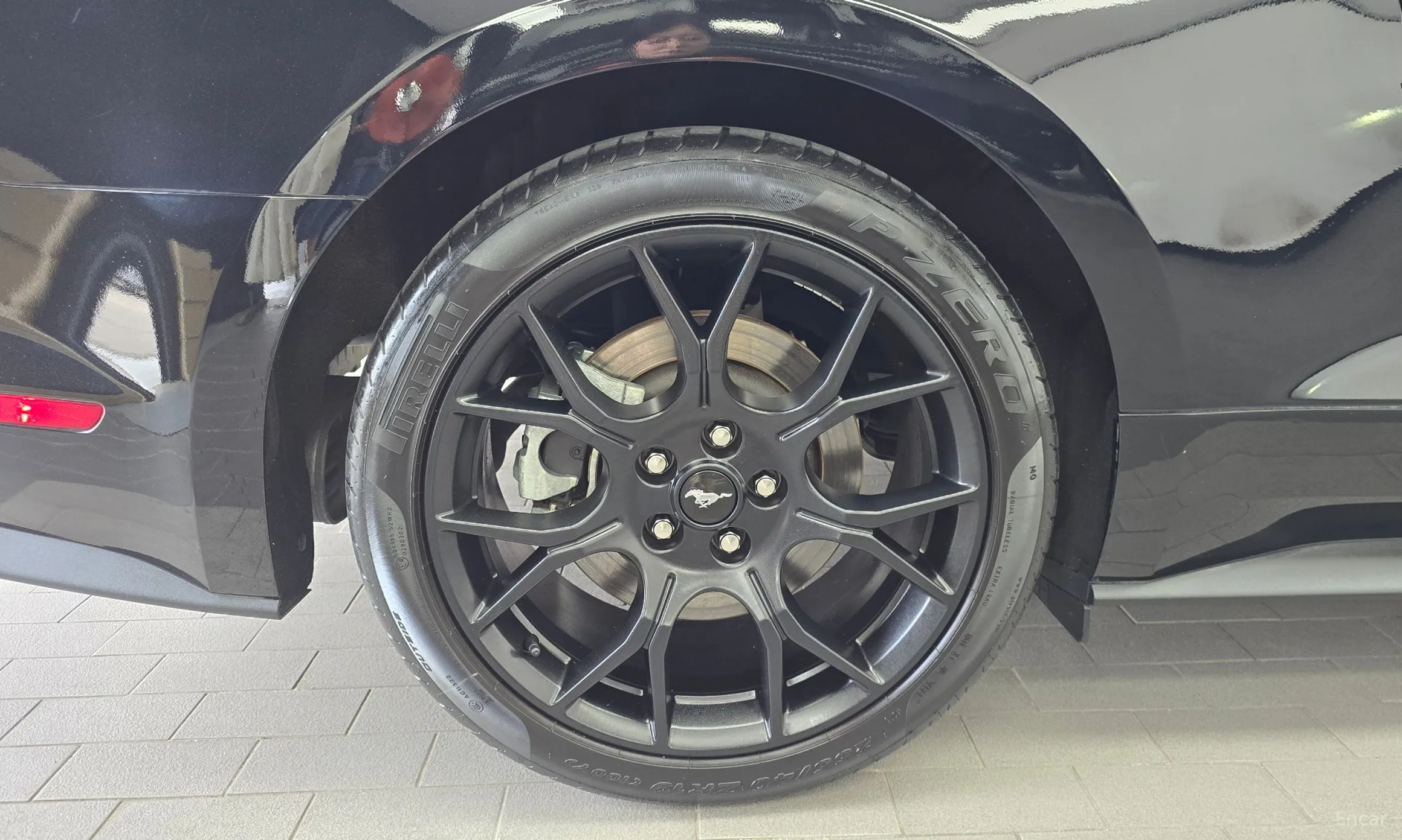 Ford Mustang превью 5