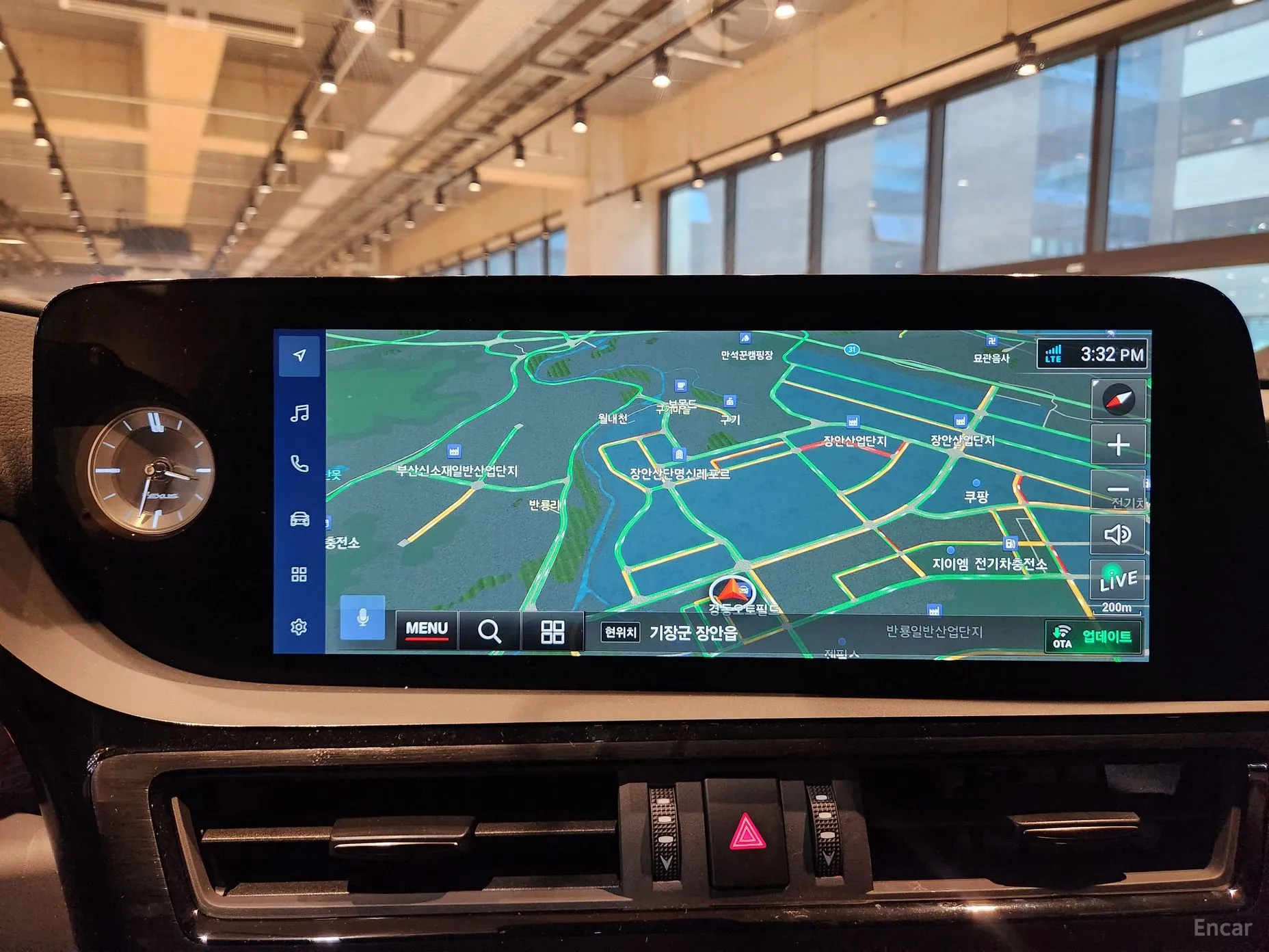 Lexus ES300h 7th Generation превью 16