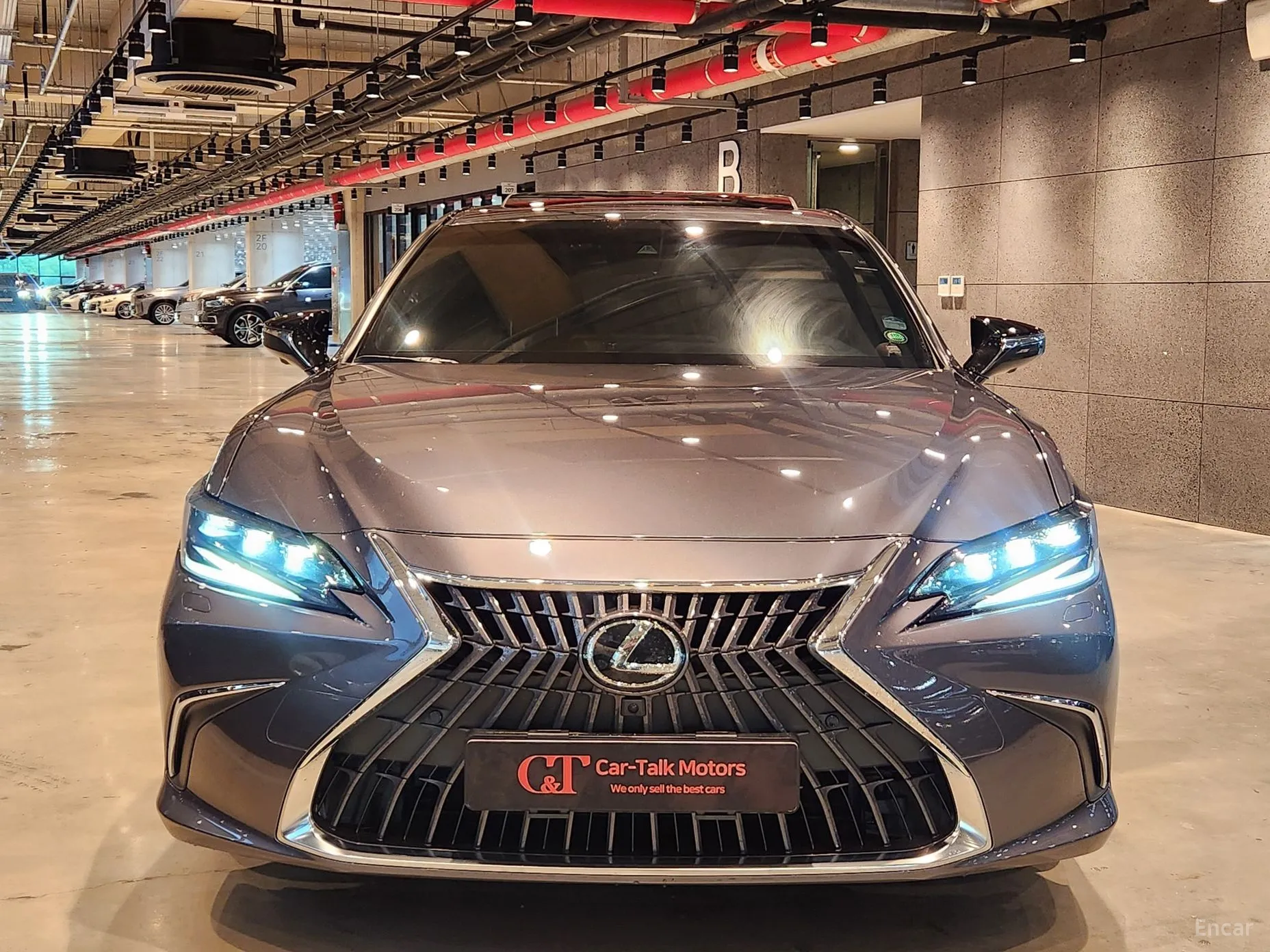 Lexus ES300h 7th Generation превью 3