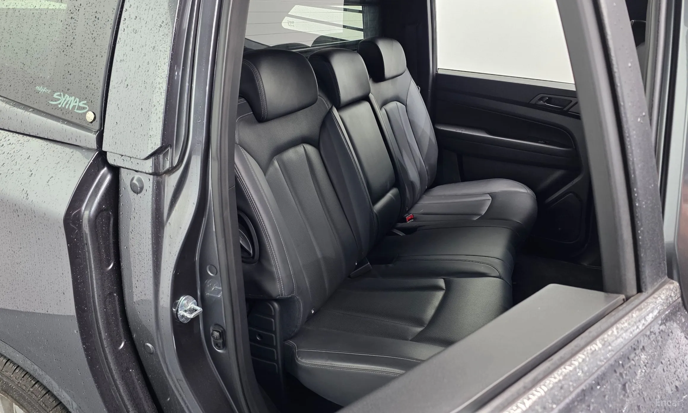 KG Mobility (SsangYong) Rexton Sports превью 12