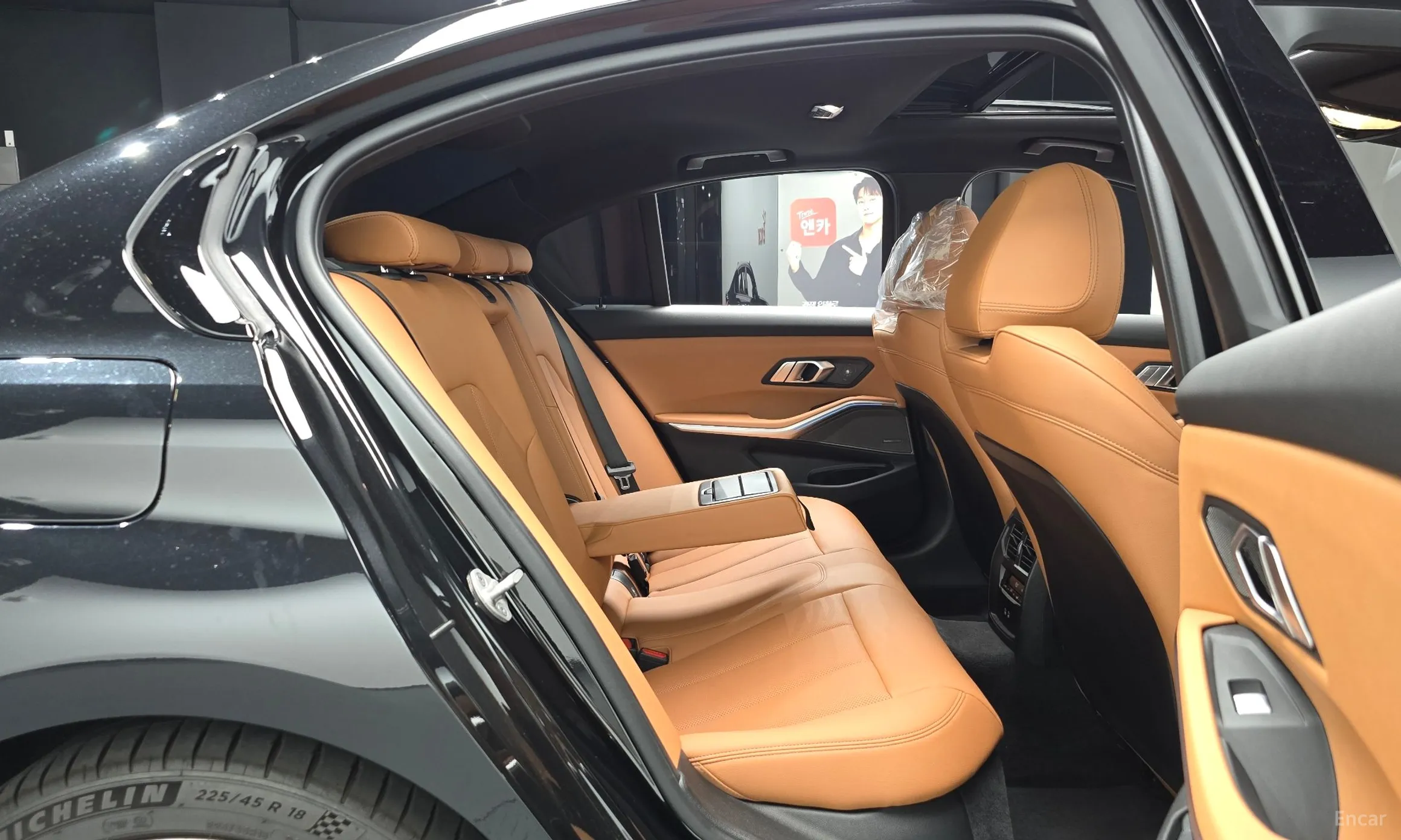 BMW 3 Series (G20) превью 12