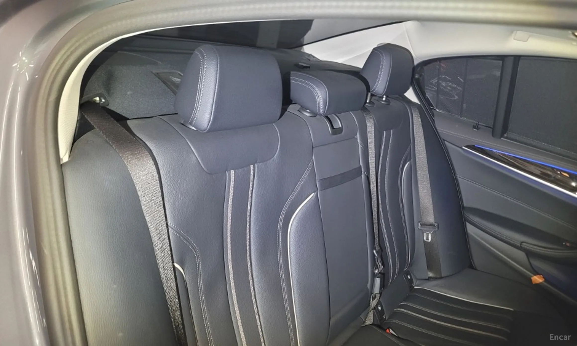 BMW 5 Series (G30) превью 11