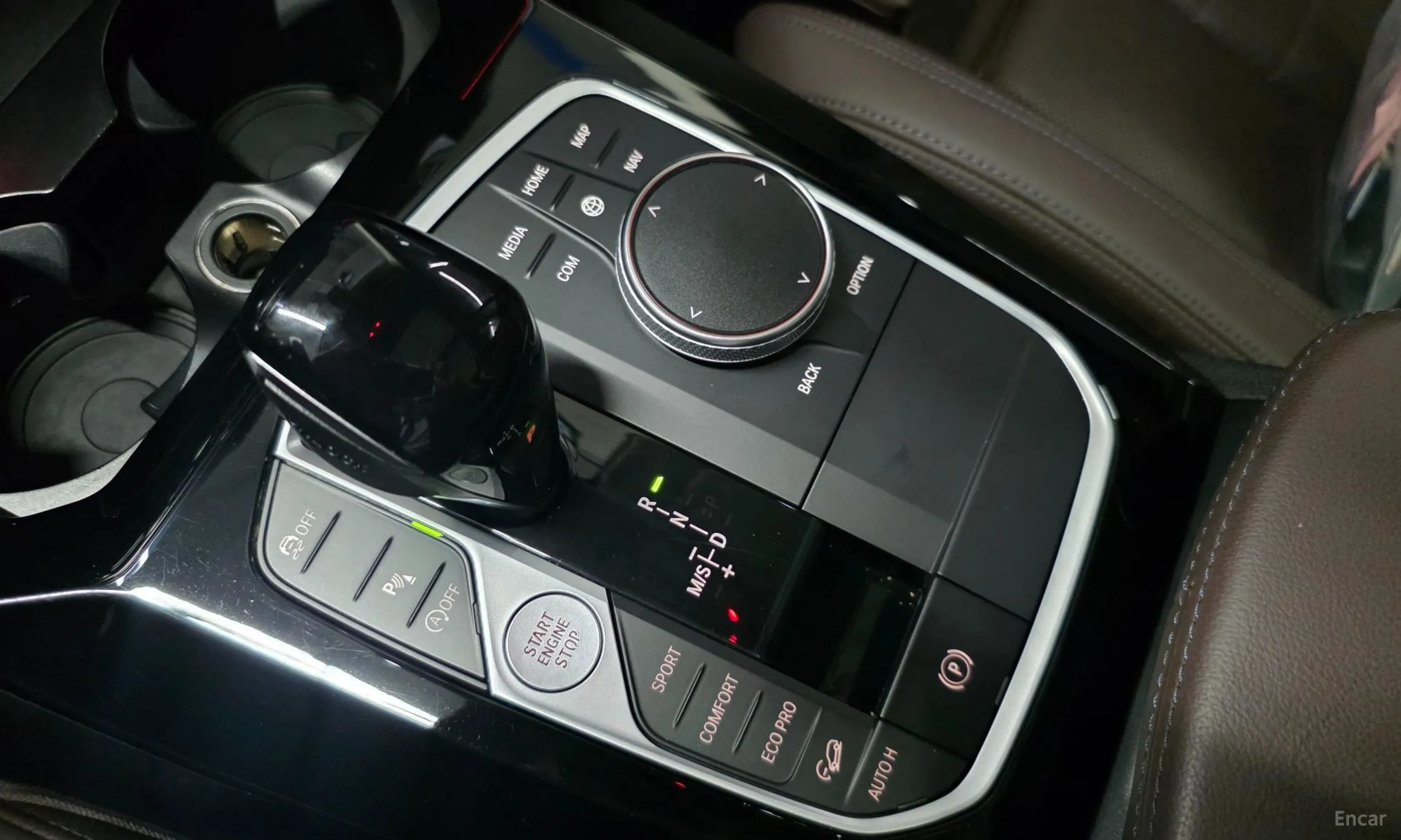 BMW X3 (G01) превью 9